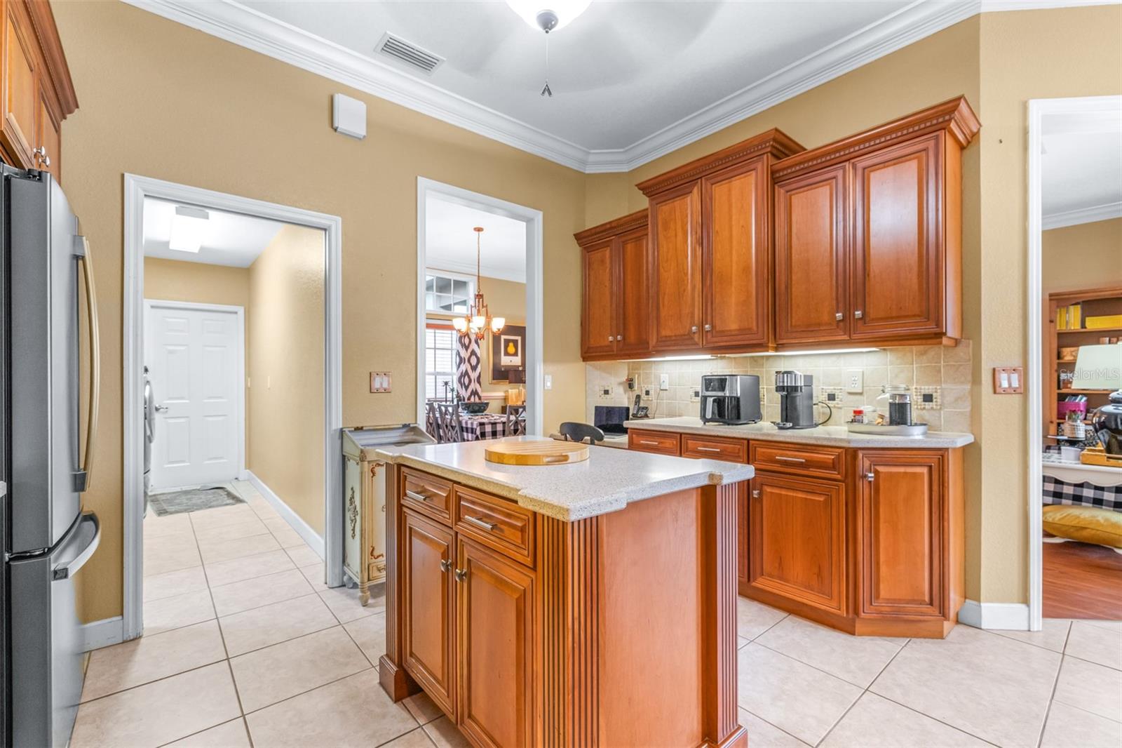 2713 ISLAND DRIVE, Sebring, FL 33872