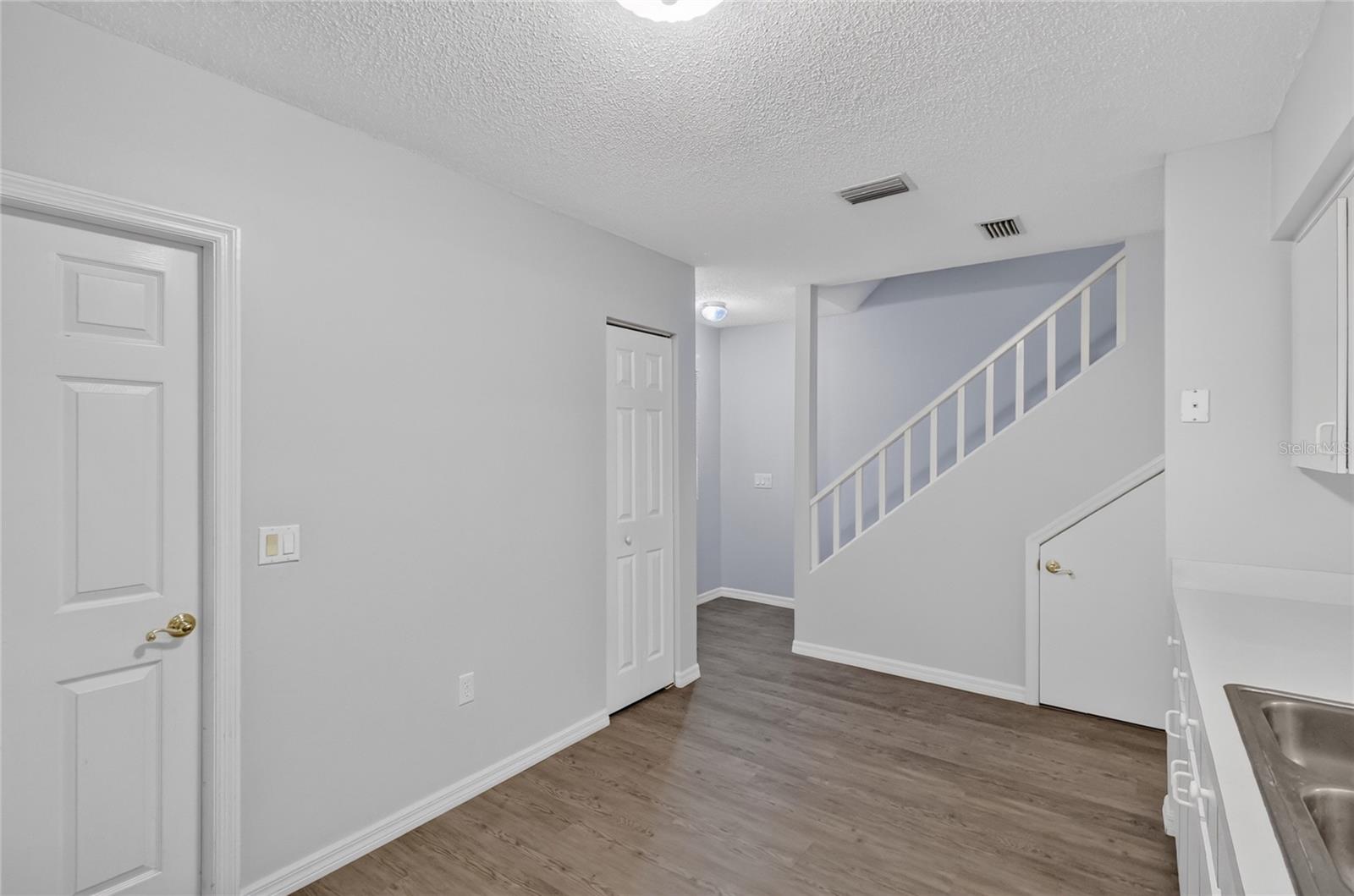 2352 ISLE ROYALE COURT SE, Winter Haven, FL 33880