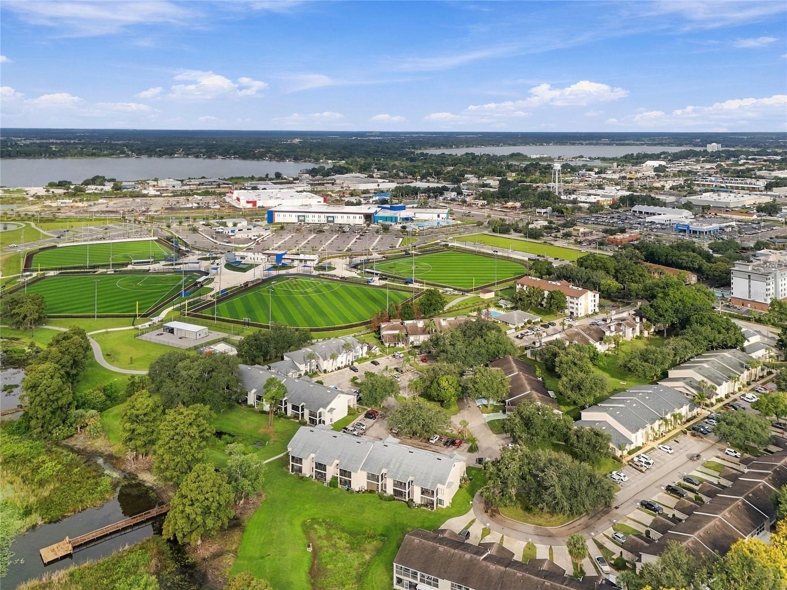 2352 ISLE ROYALE COURT SE, Winter Haven, FL 33880
