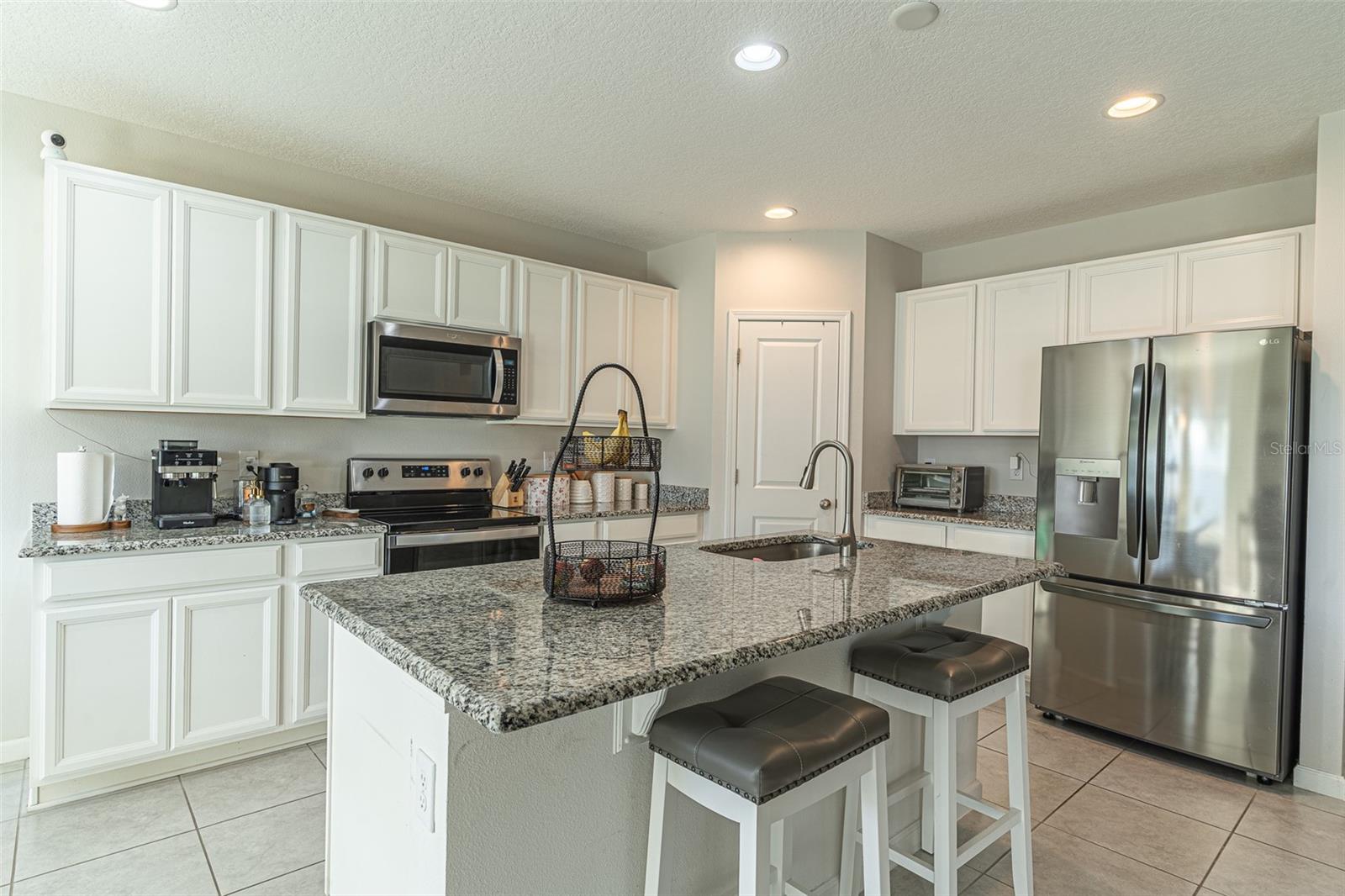735 JEFFERSON STREET, Davenport, FL 33837