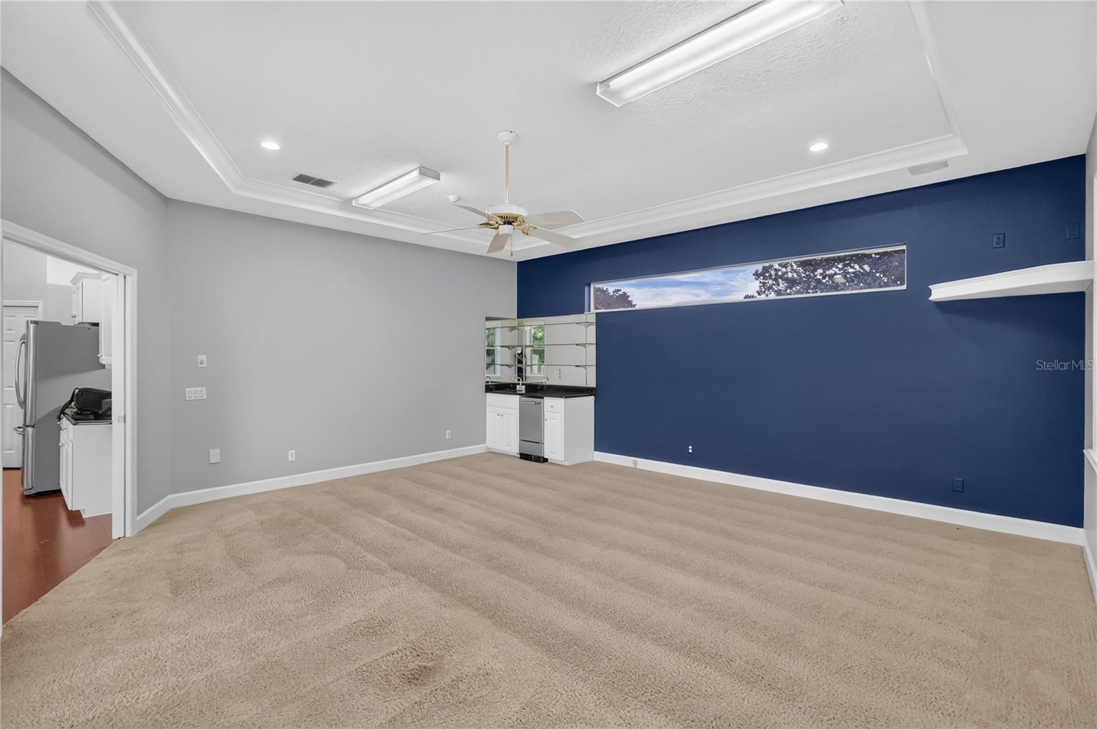 Game Room with Bar with ice Maker