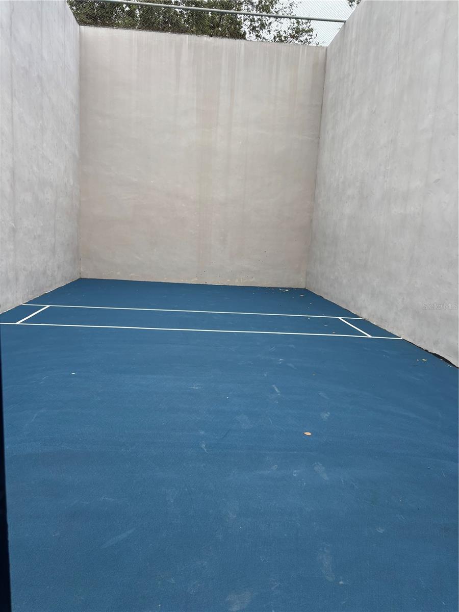 Racquetball / Pickleball court