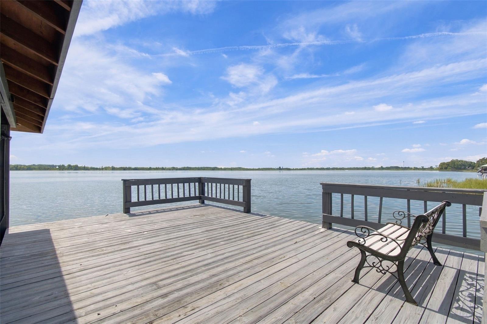 Dock