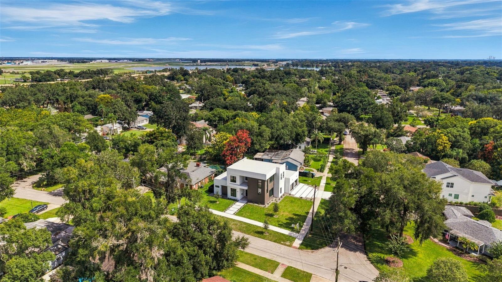 541 BUCKMINSTER CIRCLE, Orlando, FL 32803