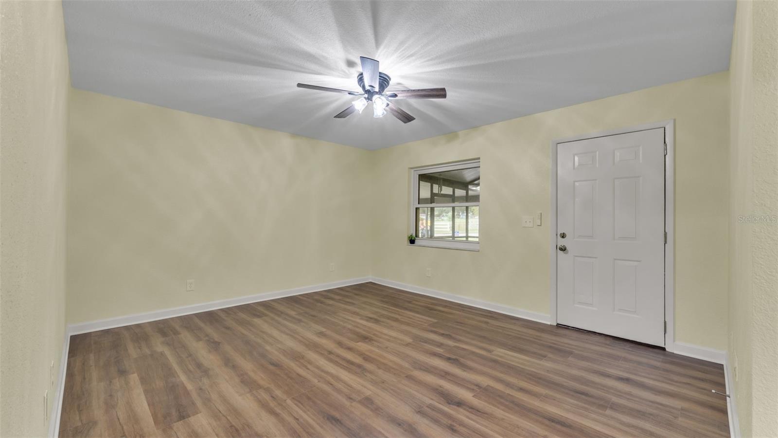 6000 CREWS LAKE ROAD, Lakeland, FL 33812