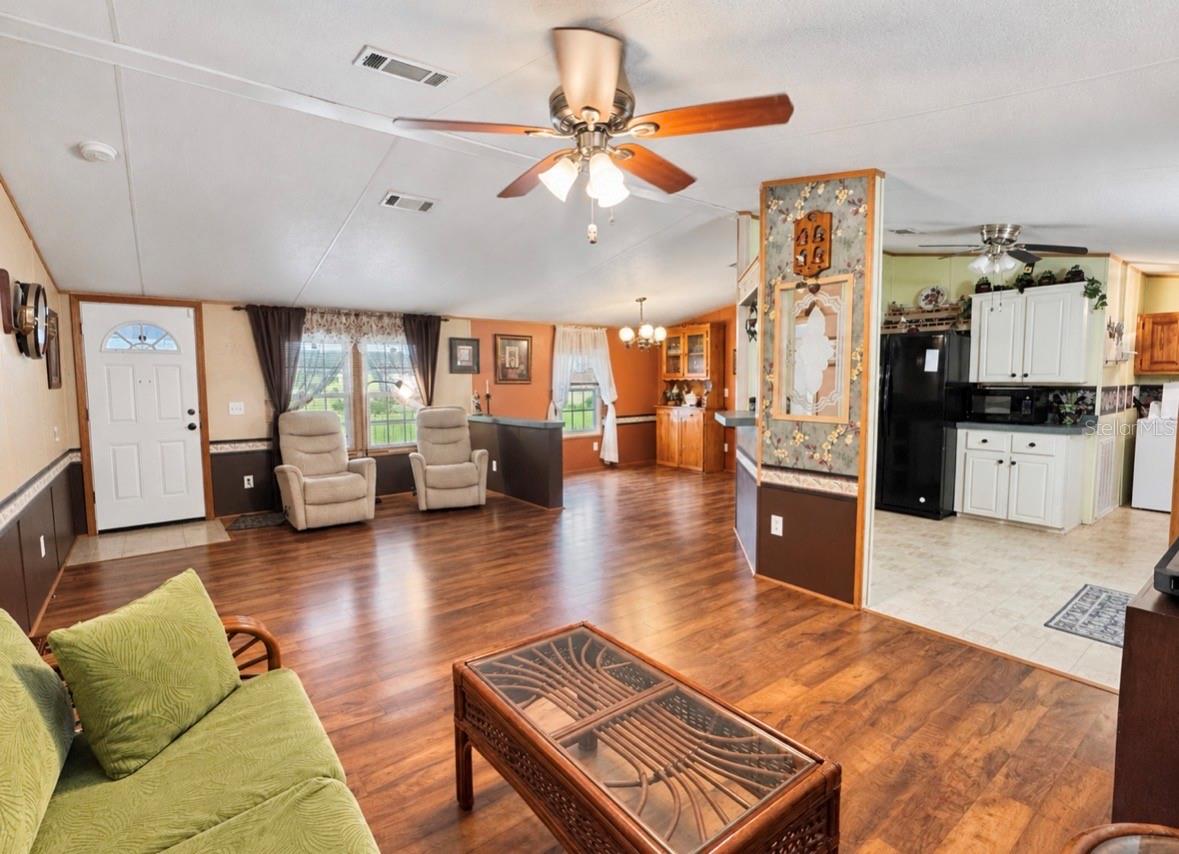 8335 MITCHALL DRIVE, Lakeland, FL 33809