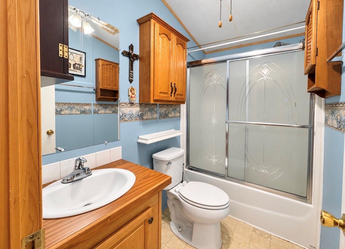 8335 MITCHALL DRIVE, Lakeland, FL 33809
