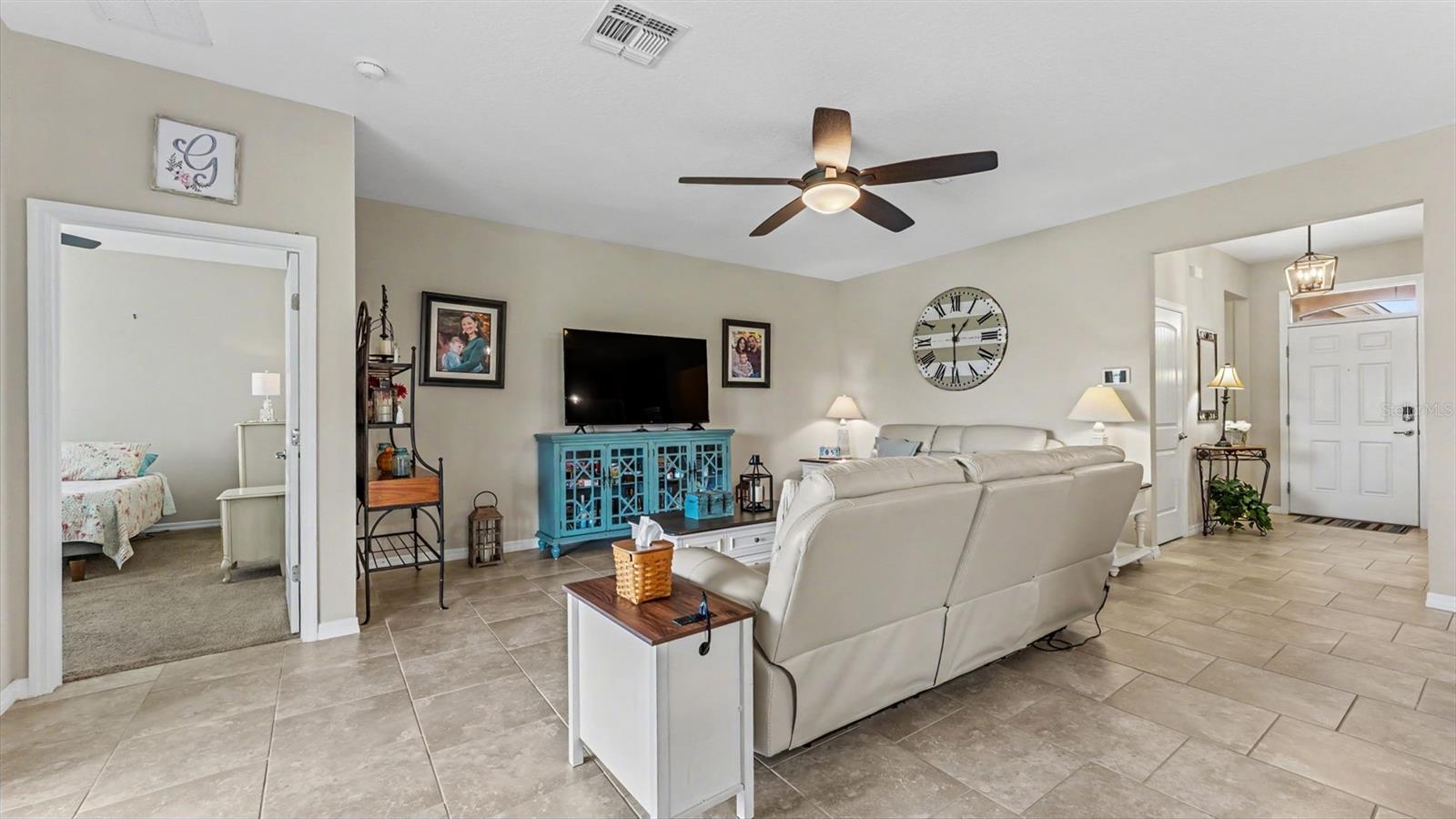 2595 CANYON CREST DRIVE, Lakeland, FL 33811
