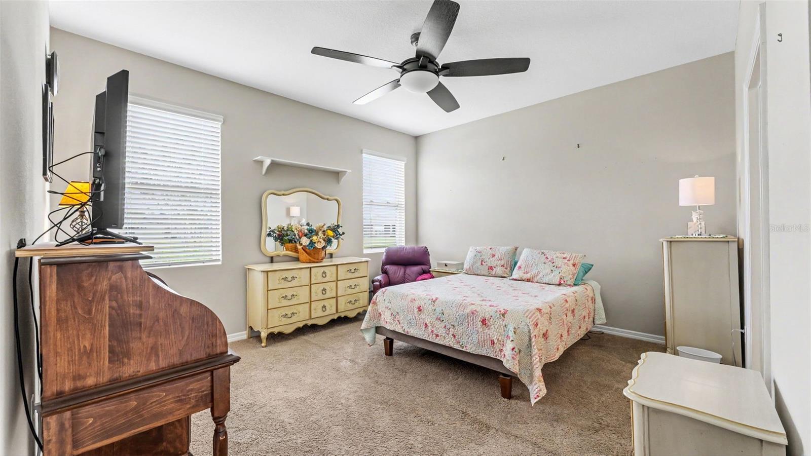 2595 CANYON CREST DRIVE, Lakeland, FL 33811