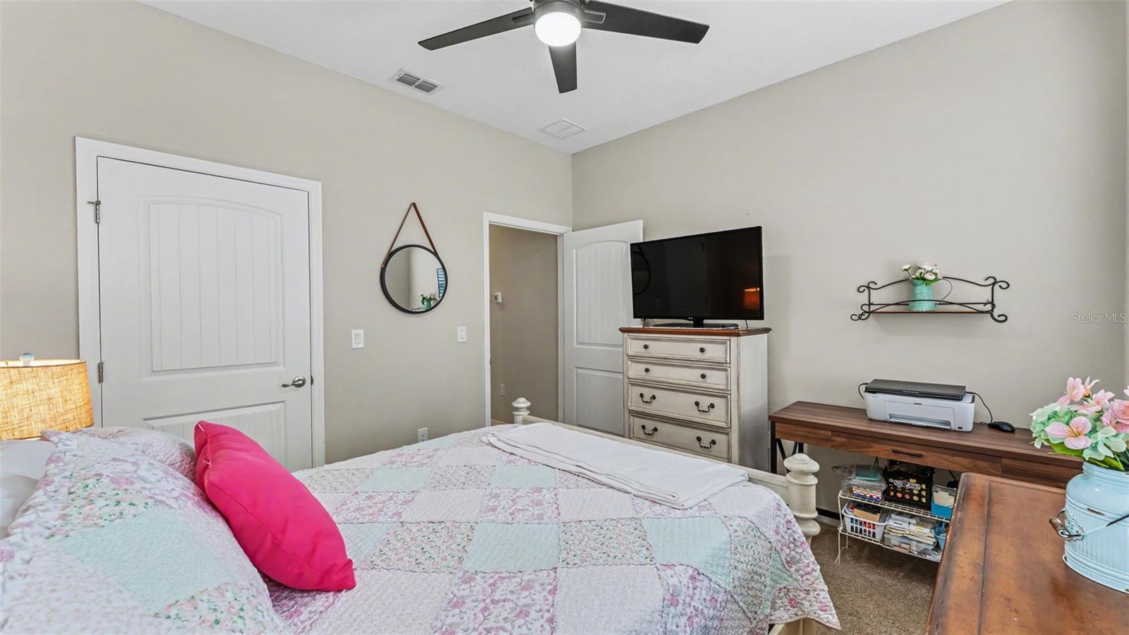 2595 CANYON CREST DRIVE, Lakeland, FL 33811