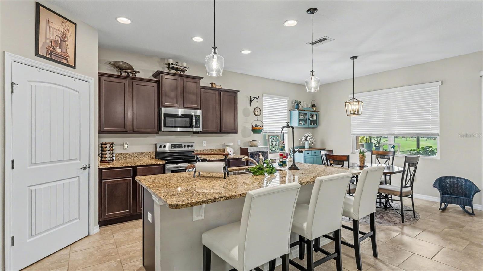 2595 CANYON CREST DRIVE, Lakeland, FL 33811