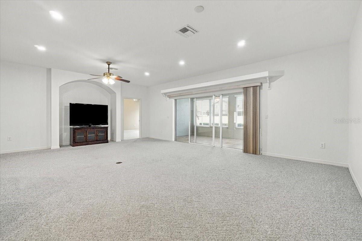 453 NOLANE LANE, Polk City, FL 33868