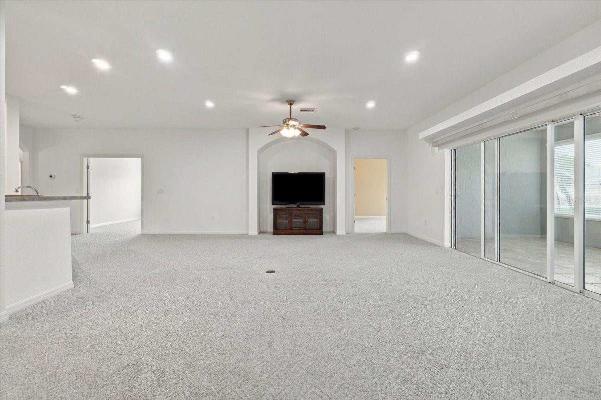 453 NOLANE LANE, Polk City, FL 33868