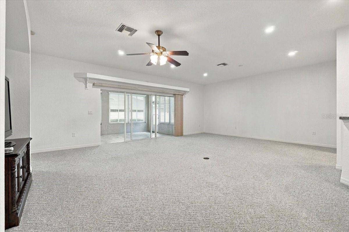 453 NOLANE LANE, Polk City, FL 33868
