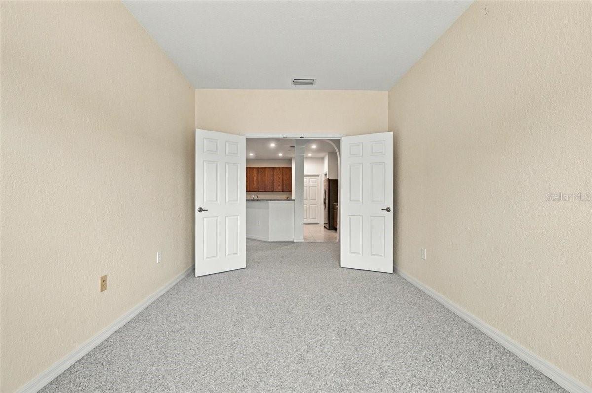453 NOLANE LANE, Polk City, FL 33868