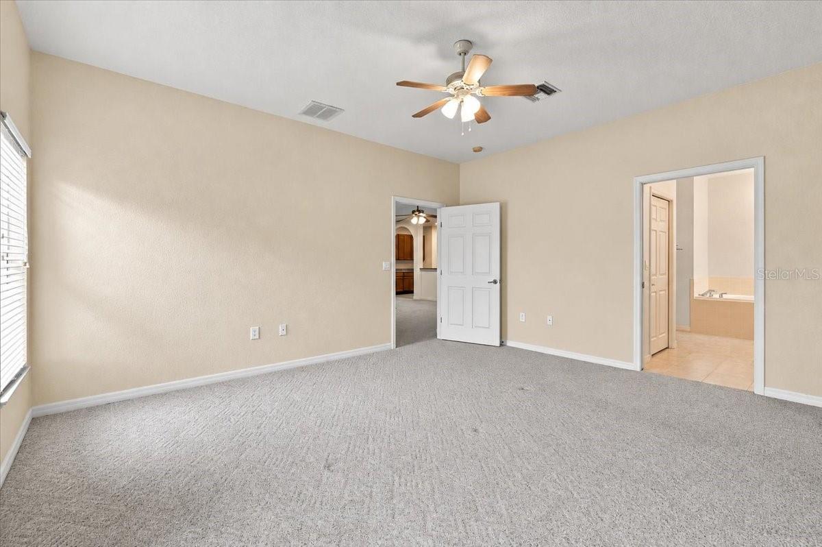 453 NOLANE LANE, Polk City, FL 33868