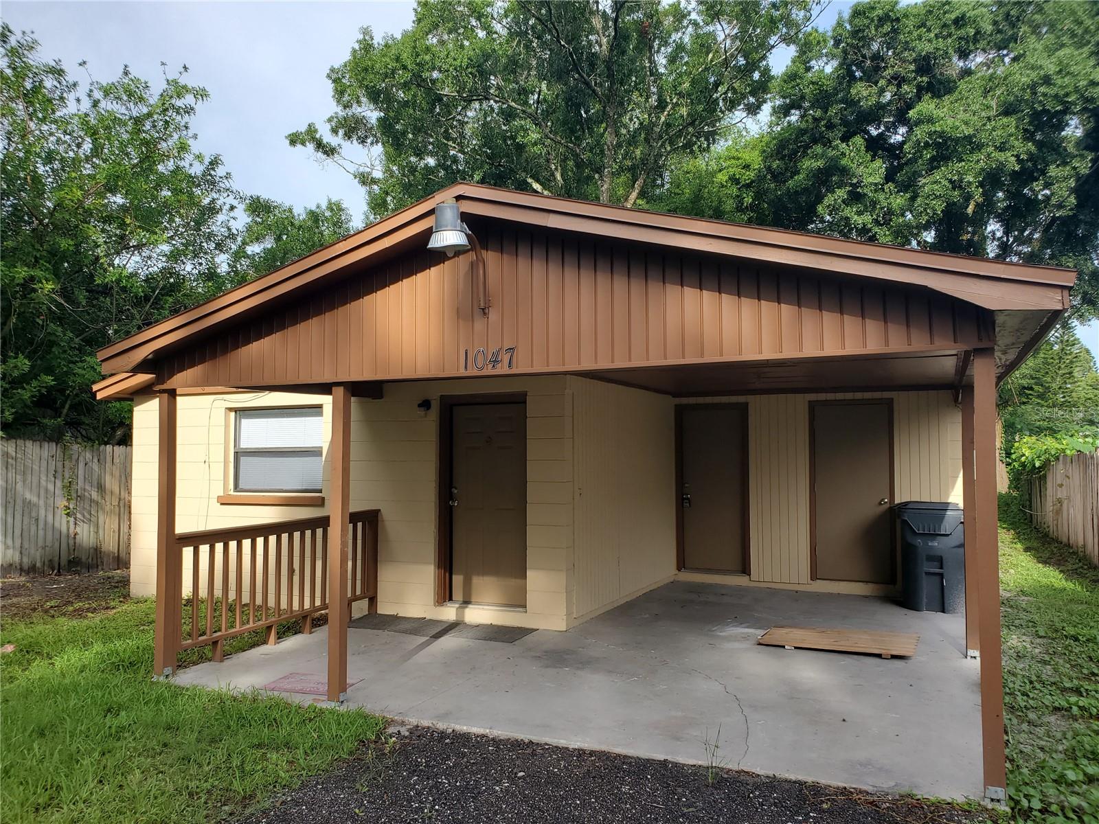 1047 SOUTHERN AVENUE, Lakeland, FL 33815 1047 SOUTHERN AVENUE, Lakeland, FL 33815