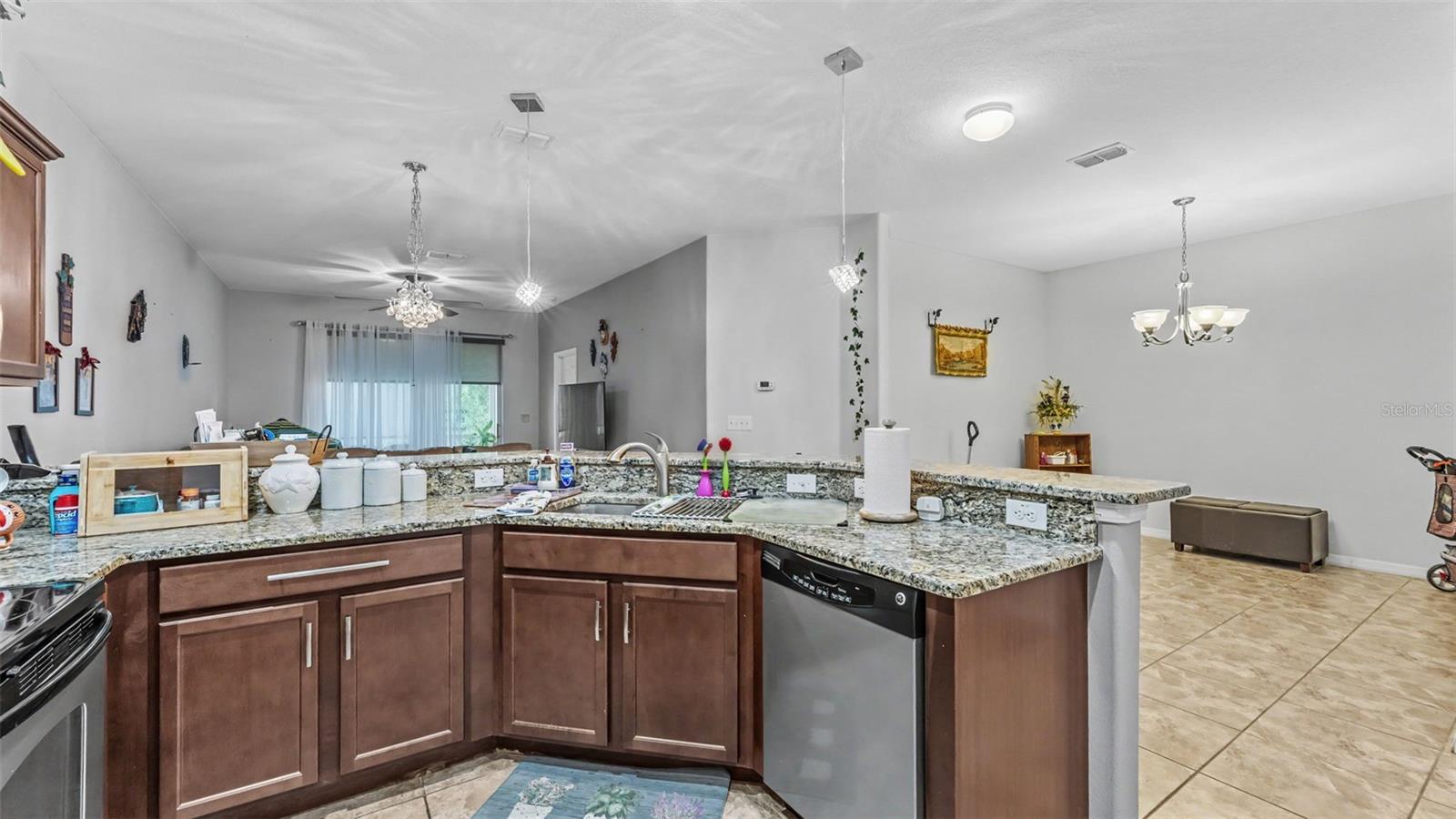4069 SHADE TREE LANE, Lakeland, FL 33812