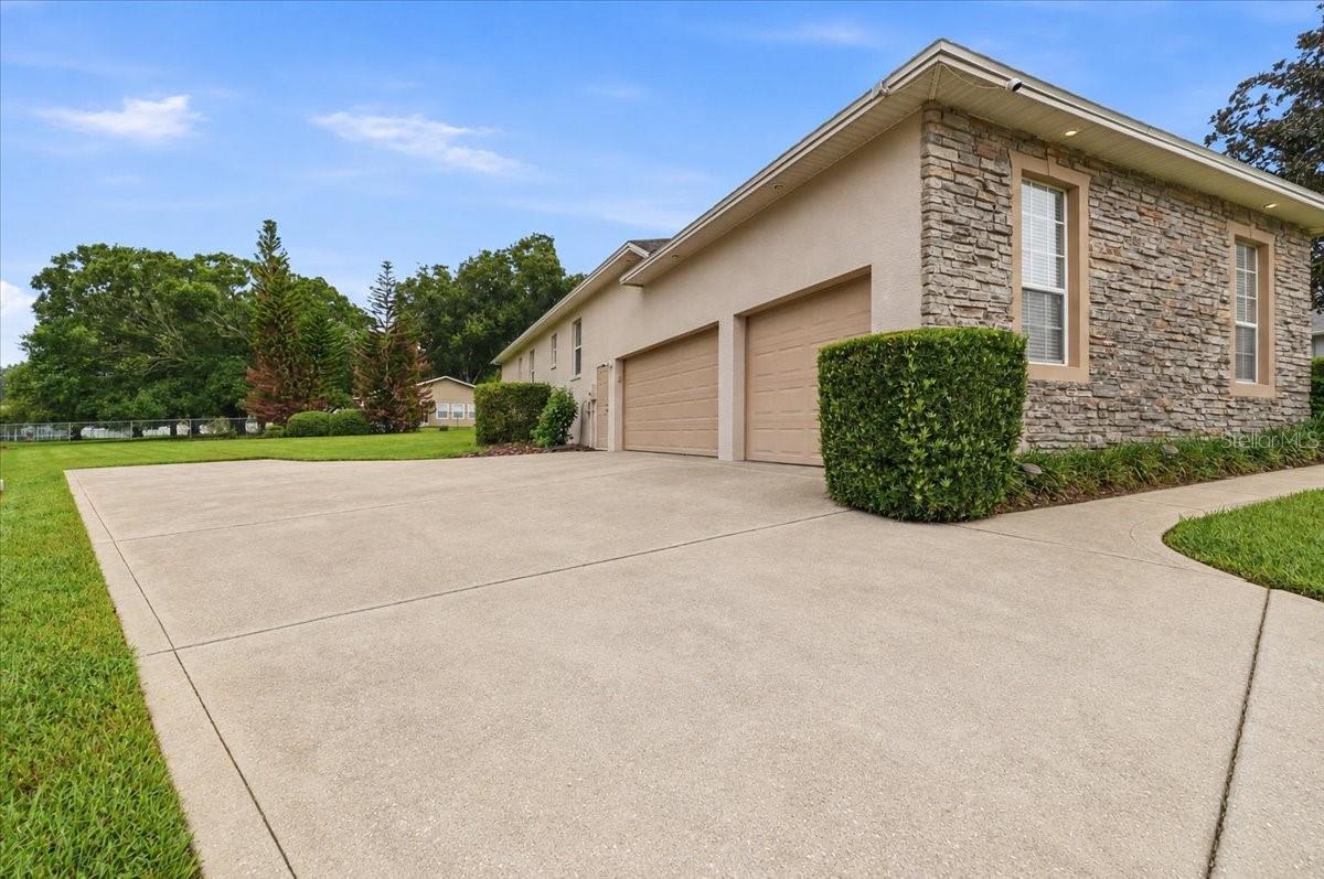 5599 SUMMERLAND HILLS DRIVE, Lakeland, FL 33812