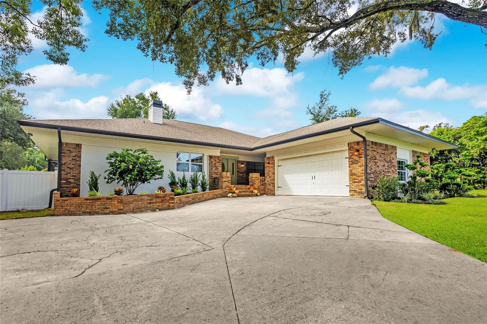 2637 GRACE MANOR, Lakeland, FL 33812