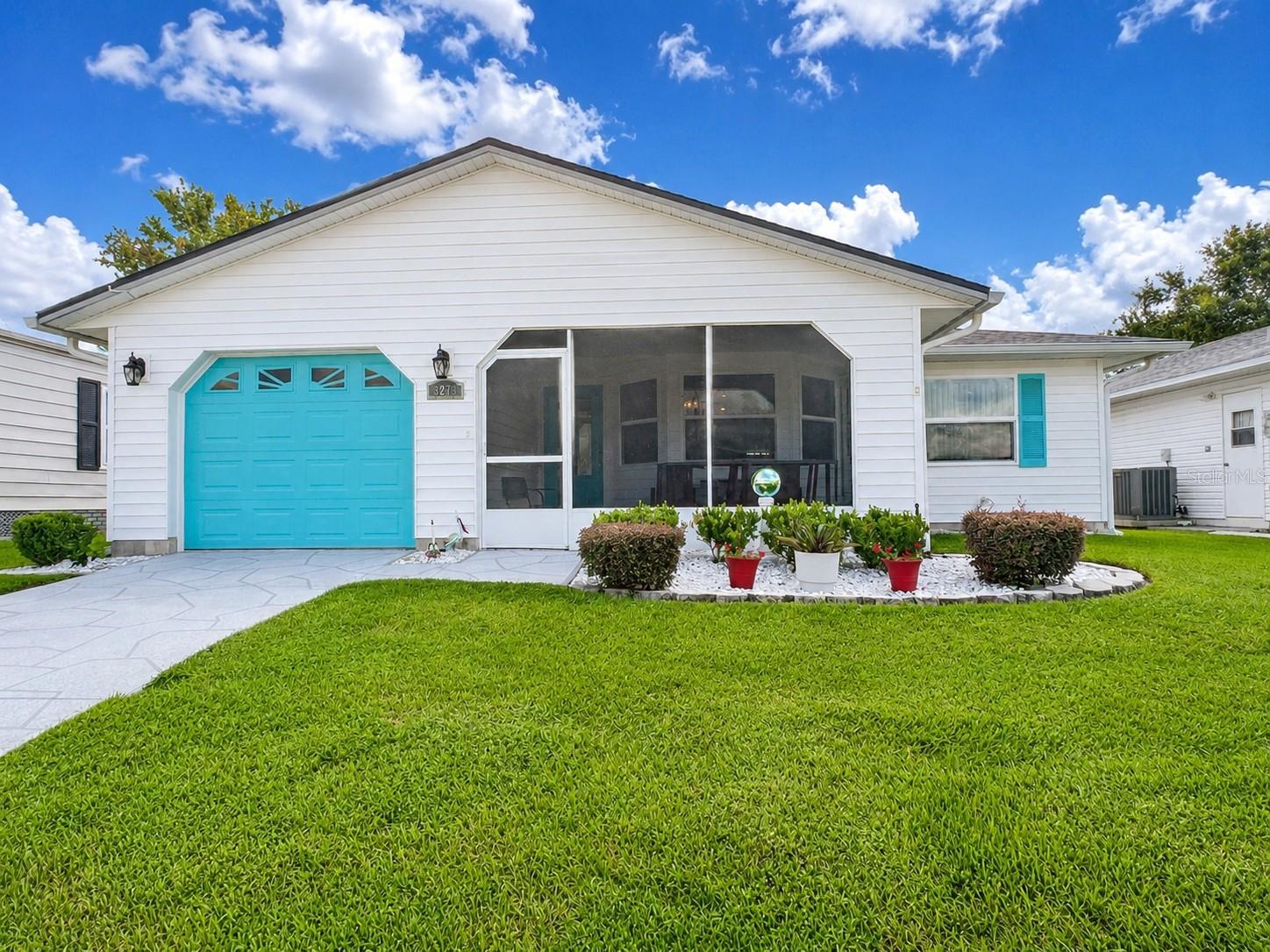 3273 PEBBLE BEND DRIVE, Lakeland, FL 33810 3273 PEBBLE BEND DRIVE, Lakeland, FL 33810