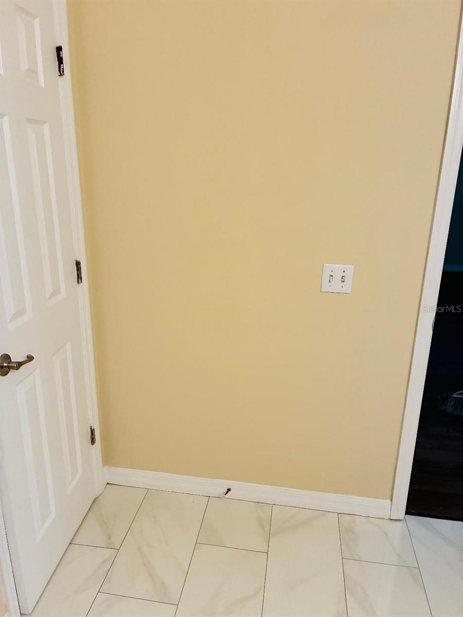 2216 ONTARIO WAY, Lakeland, FL 33805 2216 ONTARIO WAY, Lakeland, FL 33805