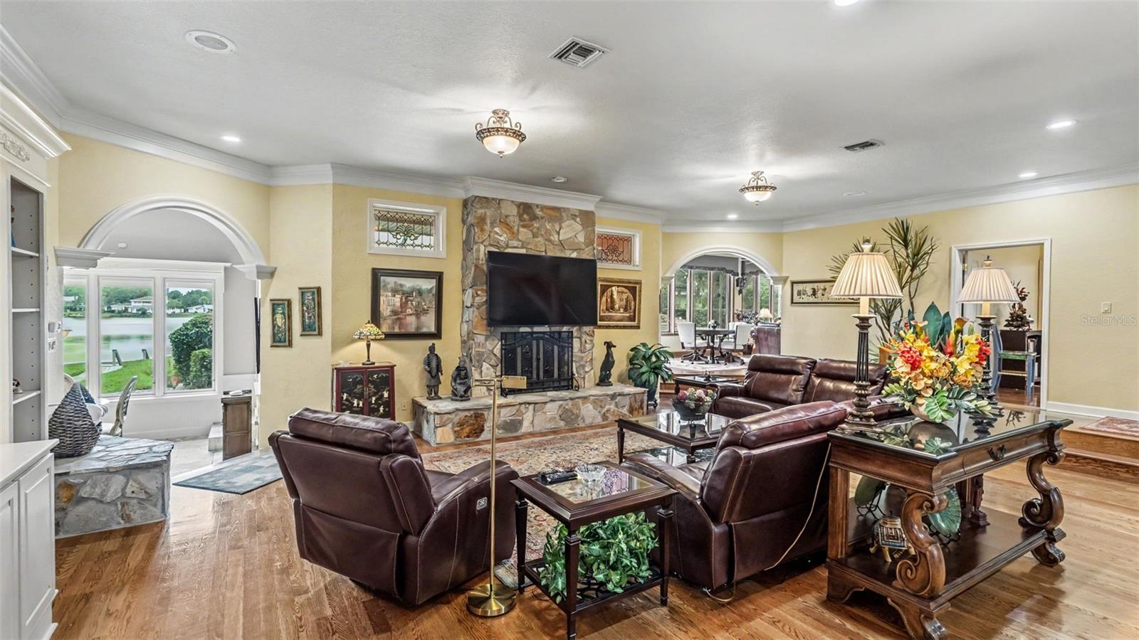 148 E CHRISTINA BOULEVARD, Lakeland, FL 33813