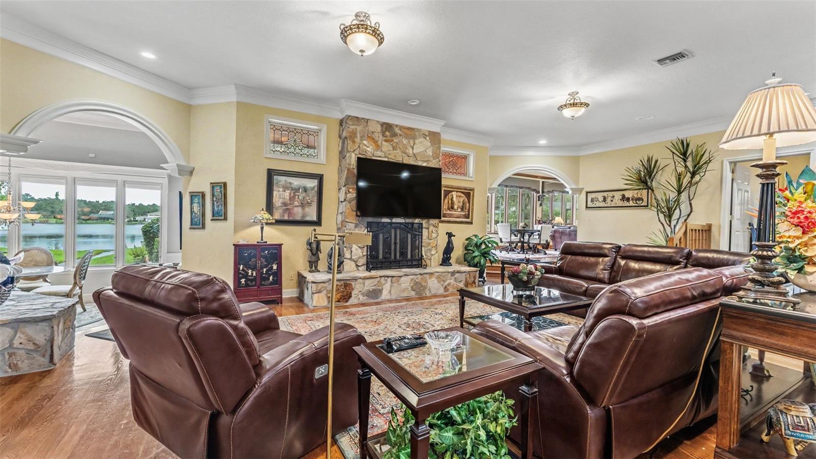 148 E CHRISTINA BOULEVARD, Lakeland, FL 33813