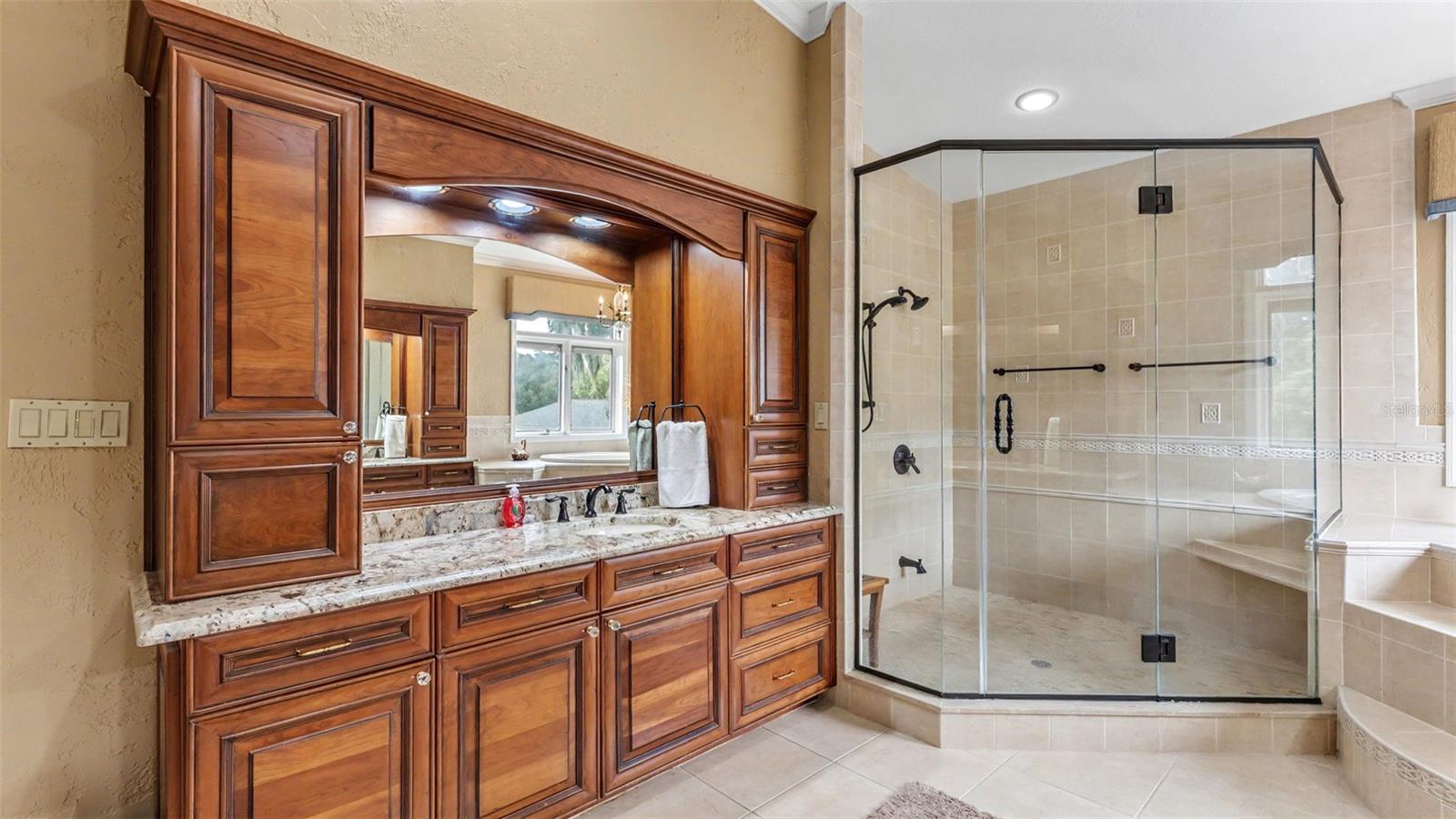 148 E CHRISTINA BOULEVARD, Lakeland, FL 33813