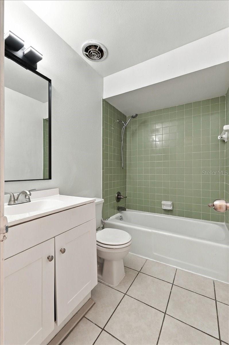 422 DUCHESS DRIVE, Lakeland, FL 33803