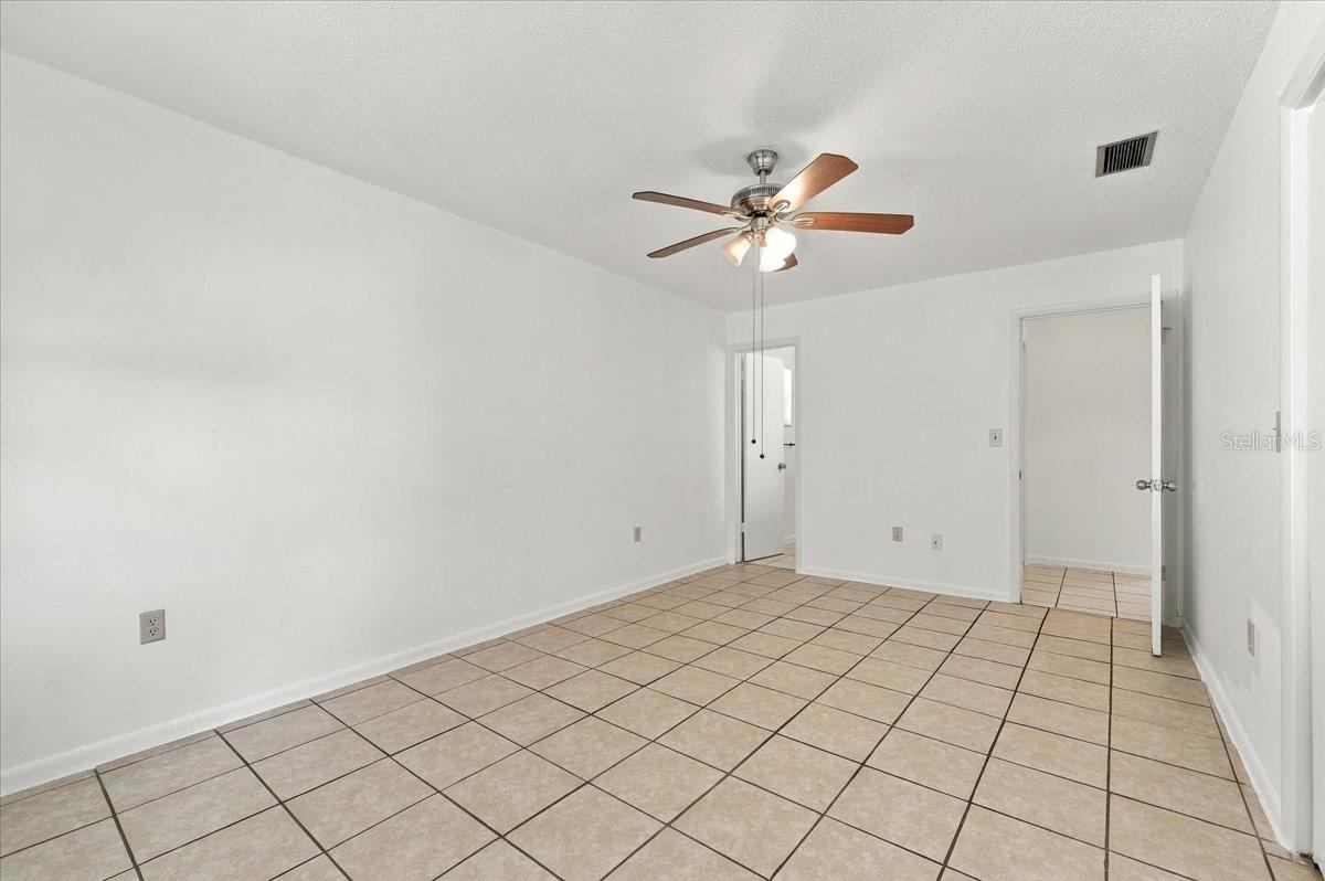 422 DUCHESS DRIVE, Lakeland, FL 33803