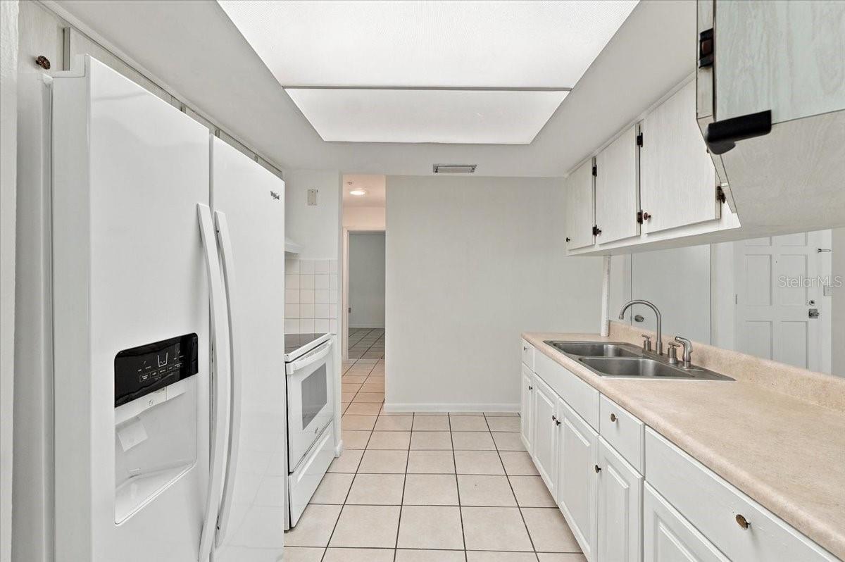 422 DUCHESS DRIVE, Lakeland, FL 33803 422 DUCHESS DRIVE, Lakeland, FL 33803