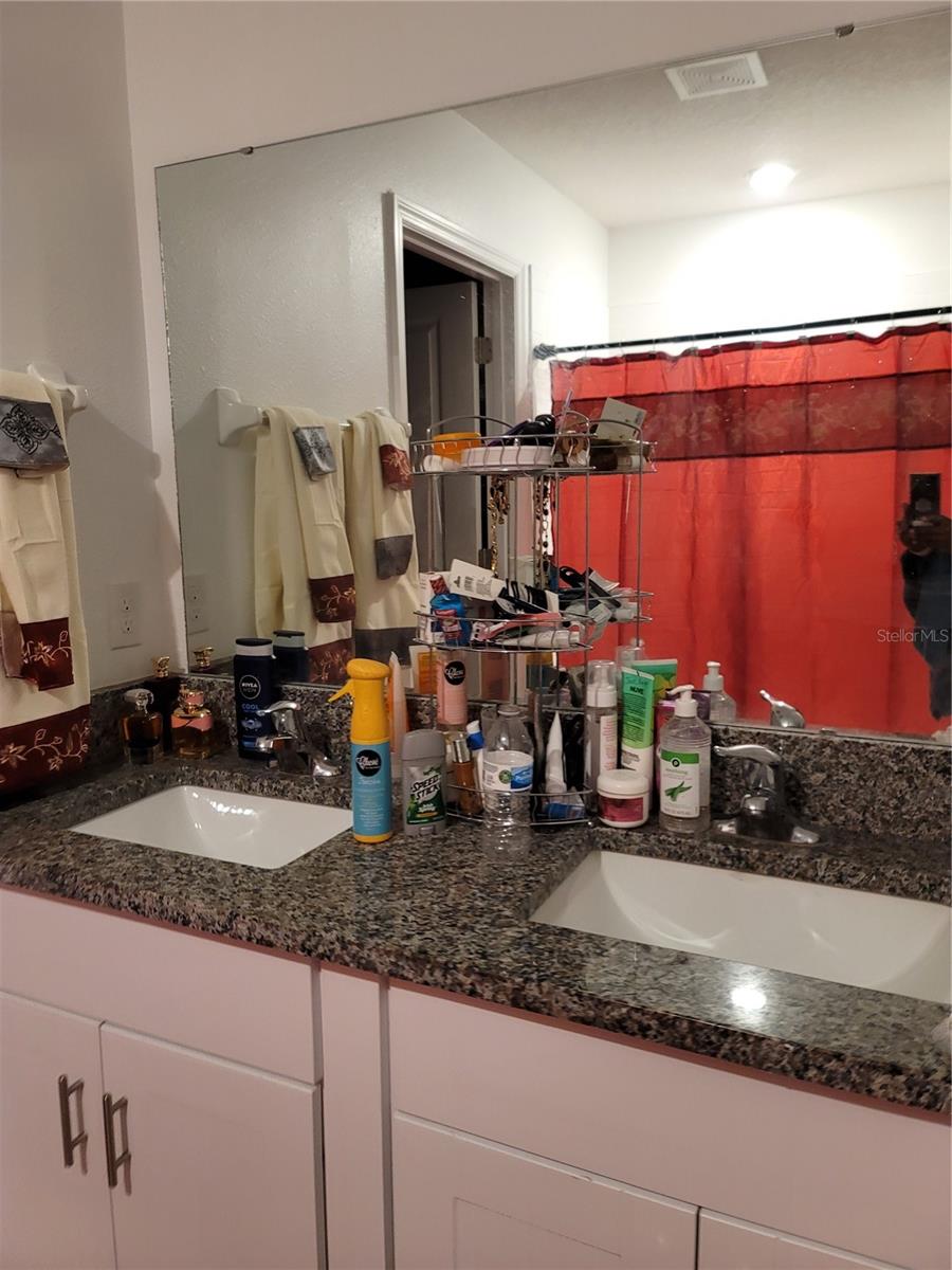 1821 YELLOW TRAIL, Lakeland, FL 33801
