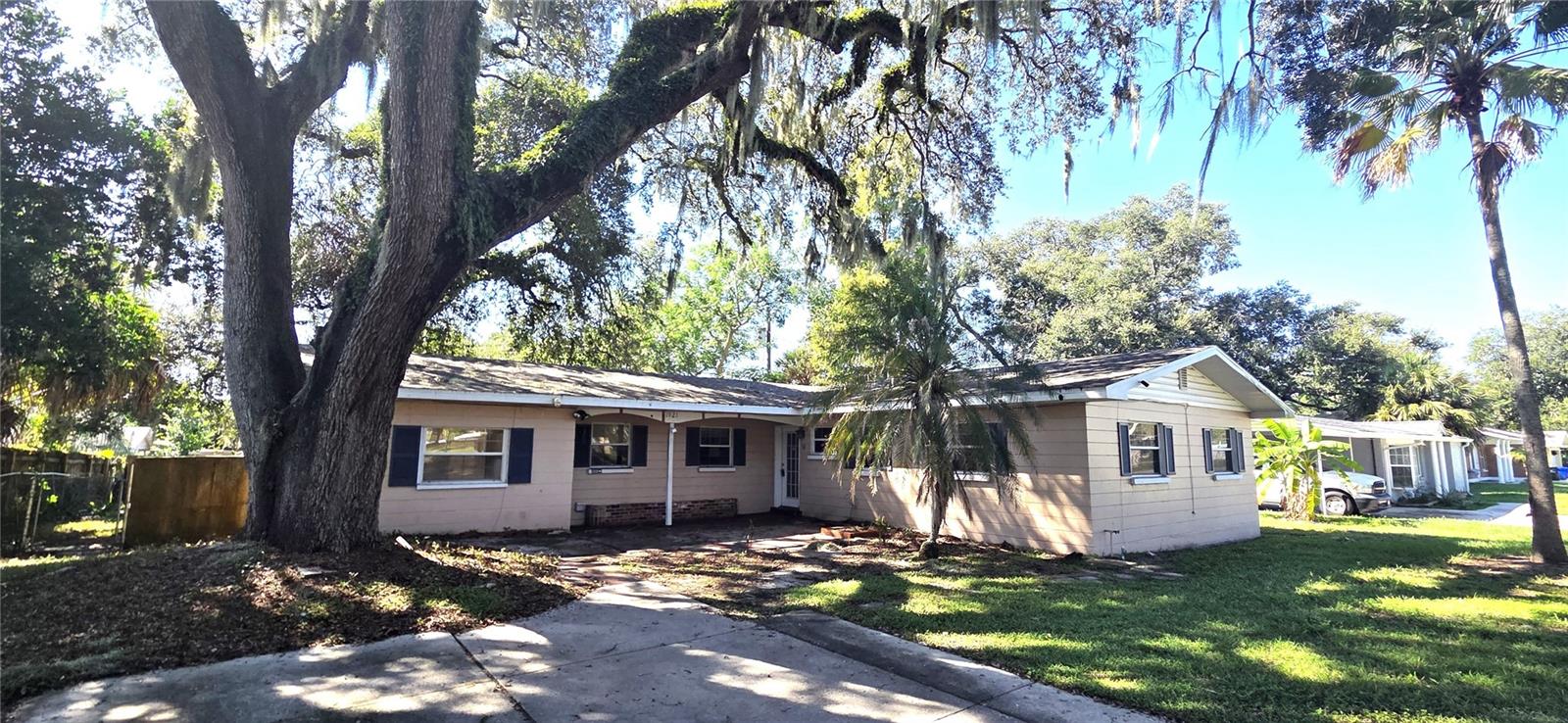 1921 SYLVESTER ROAD, Lakeland, FL 33803