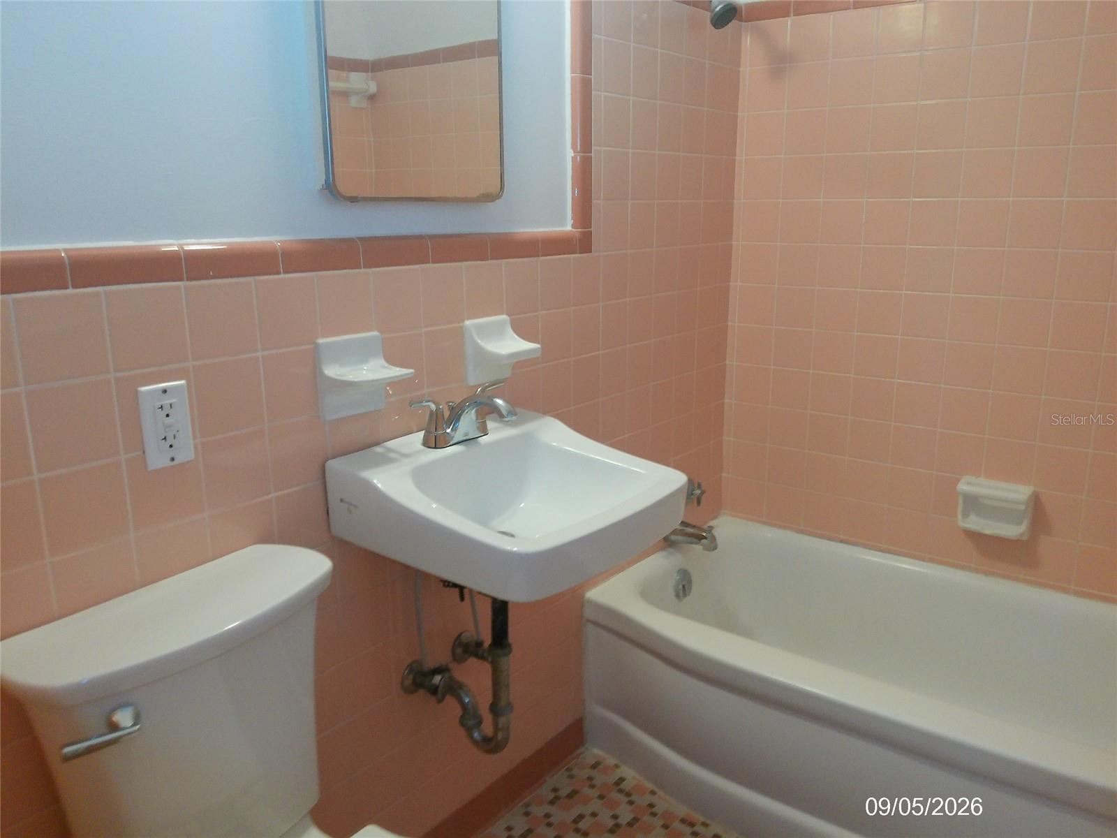 1423 CRYSTAL LAKE DRIVE, Lakeland, FL 33801