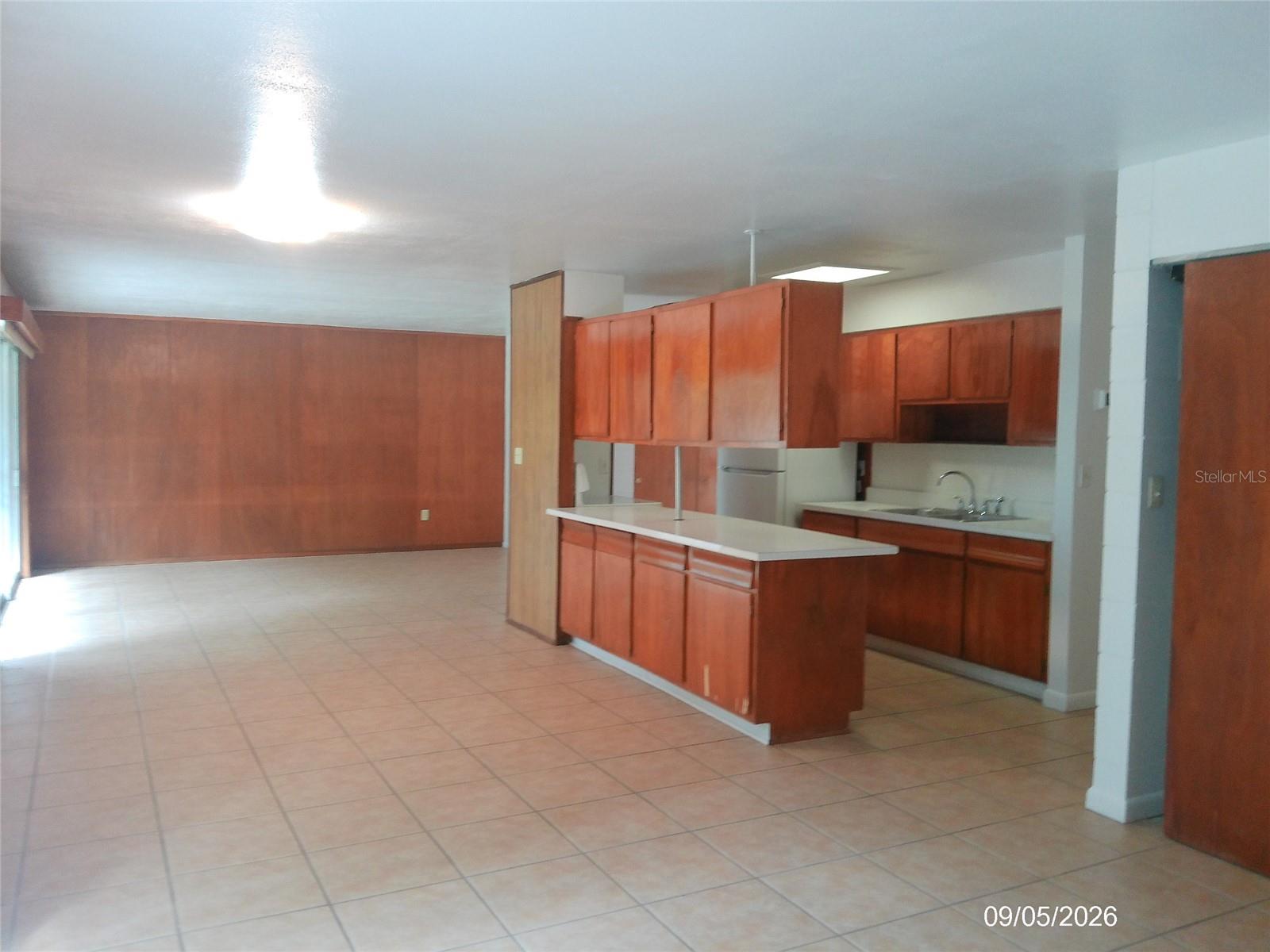 1423 CRYSTAL LAKE DRIVE, Lakeland, FL 33801