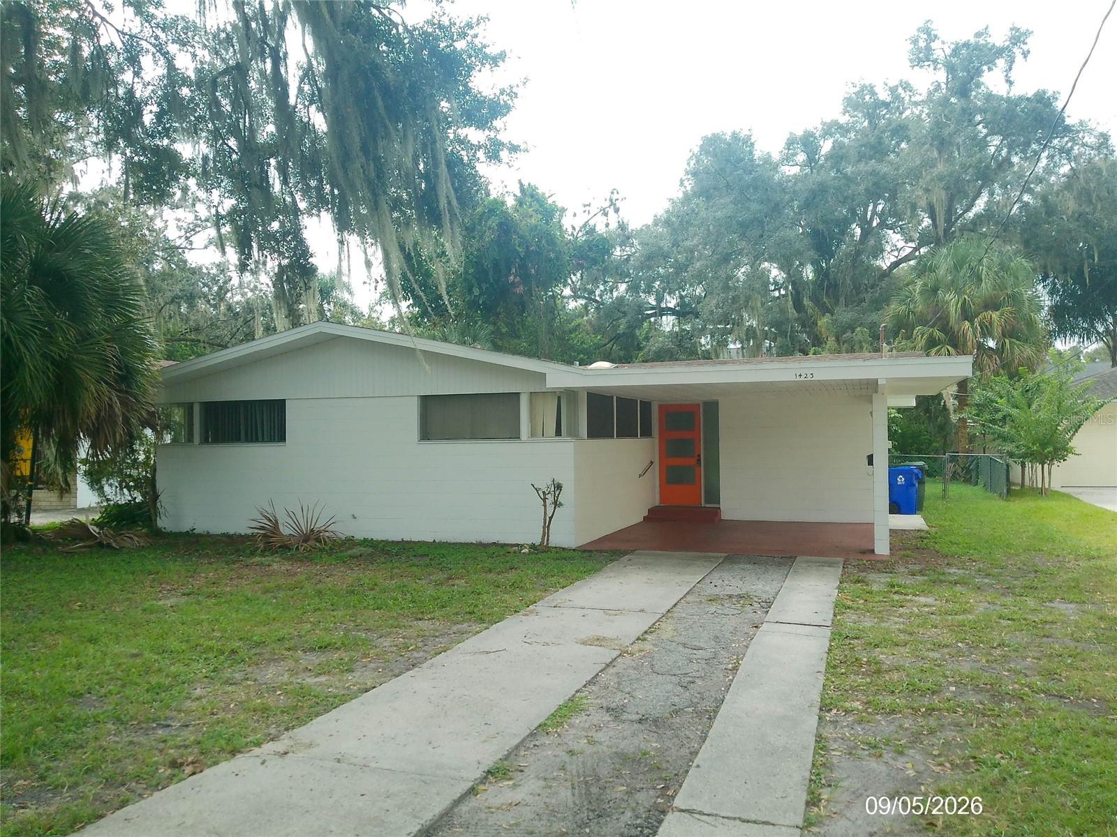1423 CRYSTAL LAKE DRIVE, Lakeland, FL 33801
