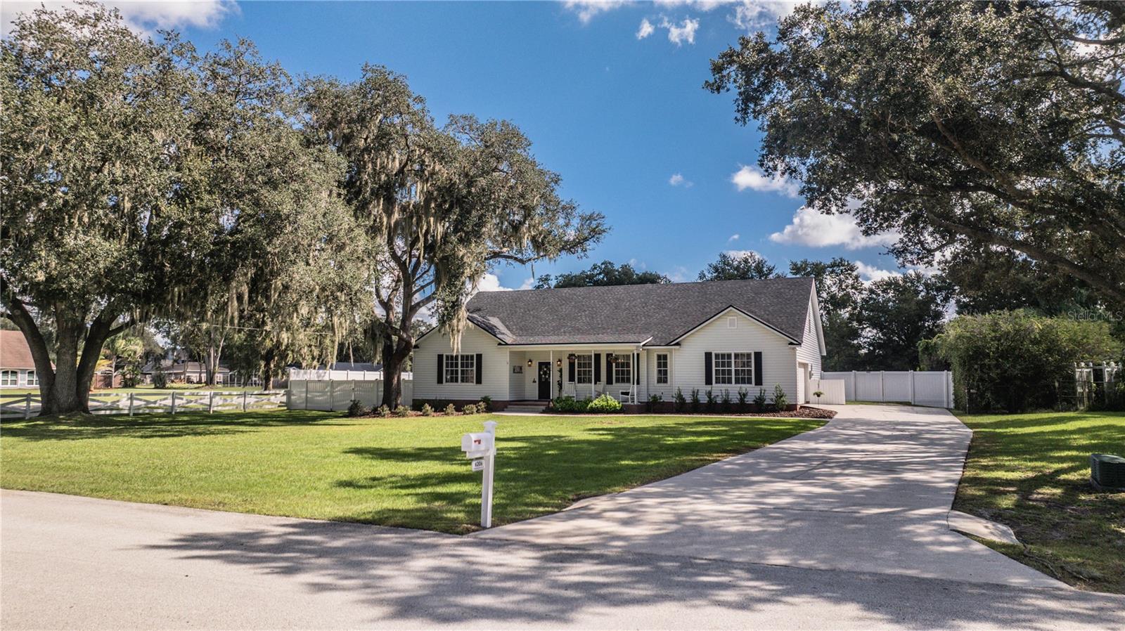 6206 FORESTWOOD DRIVE W, Lakeland, FL 33811