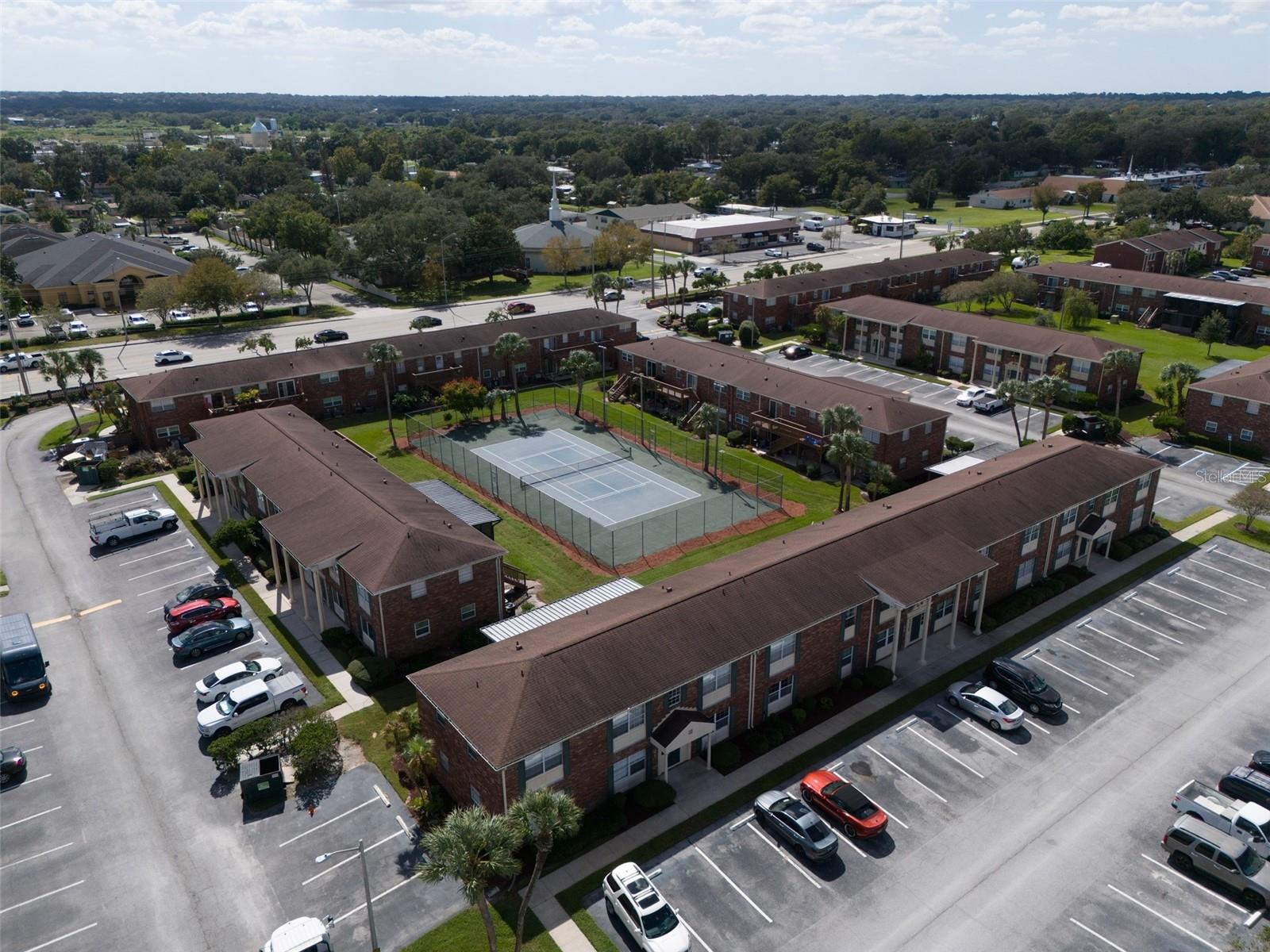1920 E EDGEWOOD DRIVE, #E4, Lakeland, FL 33803