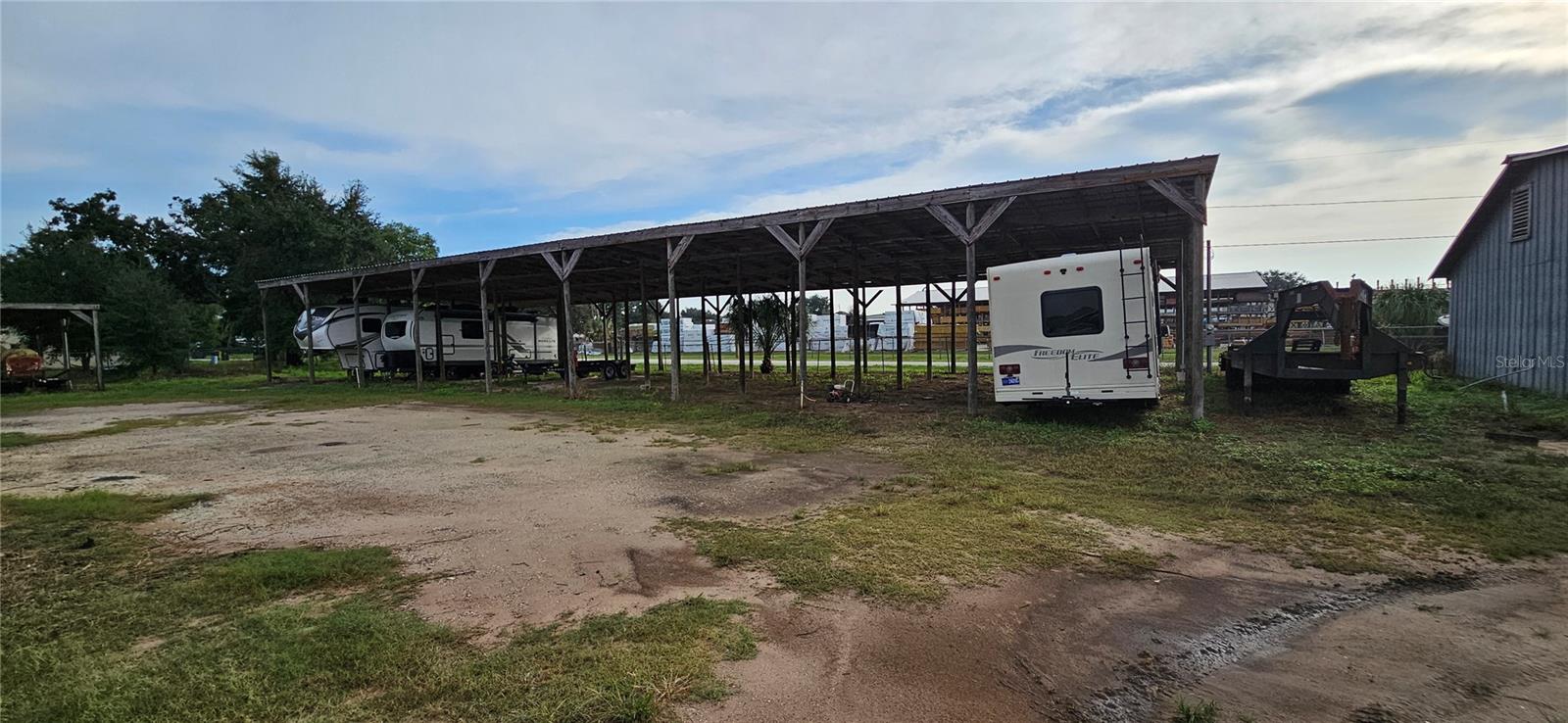 205 LAKE HAMILTON BOULEVARD, Winter Haven, FL 33881
