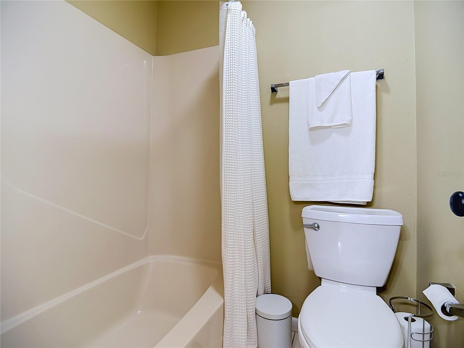 3936 OAK LOOP, #7, Mulberry, FL 33860