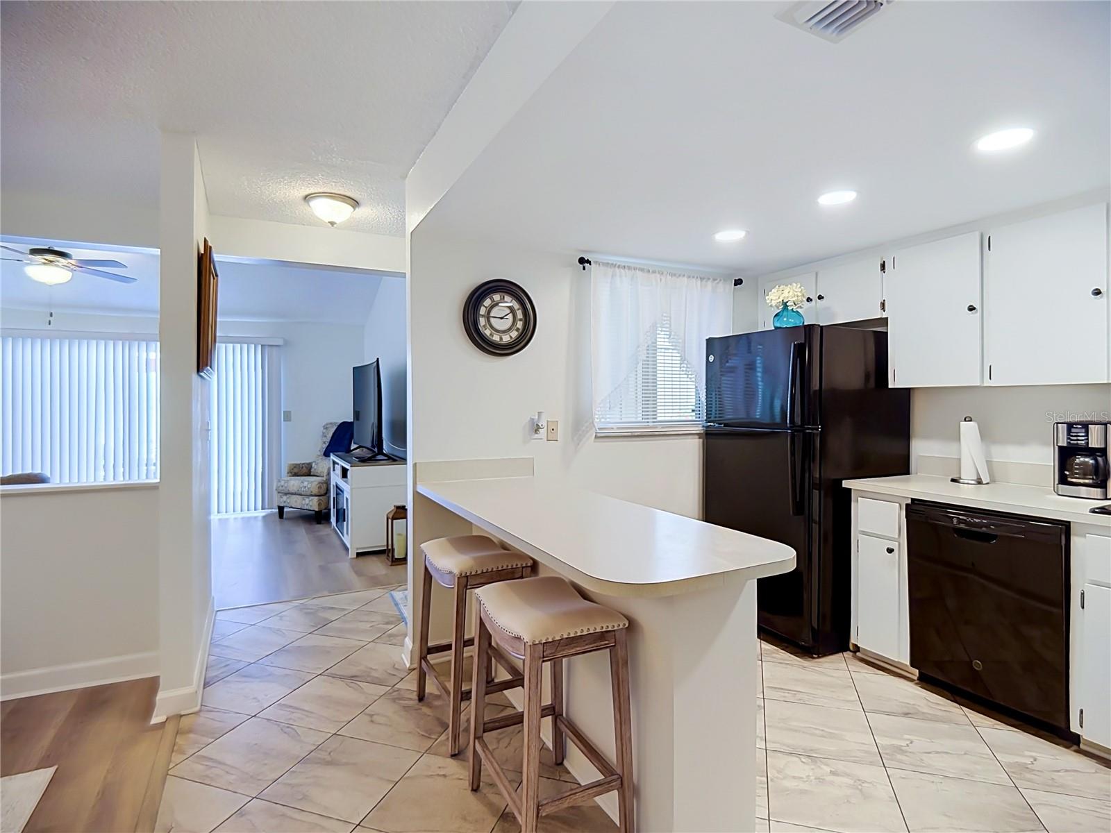 3936 OAK LOOP, #7, Mulberry, FL 33860