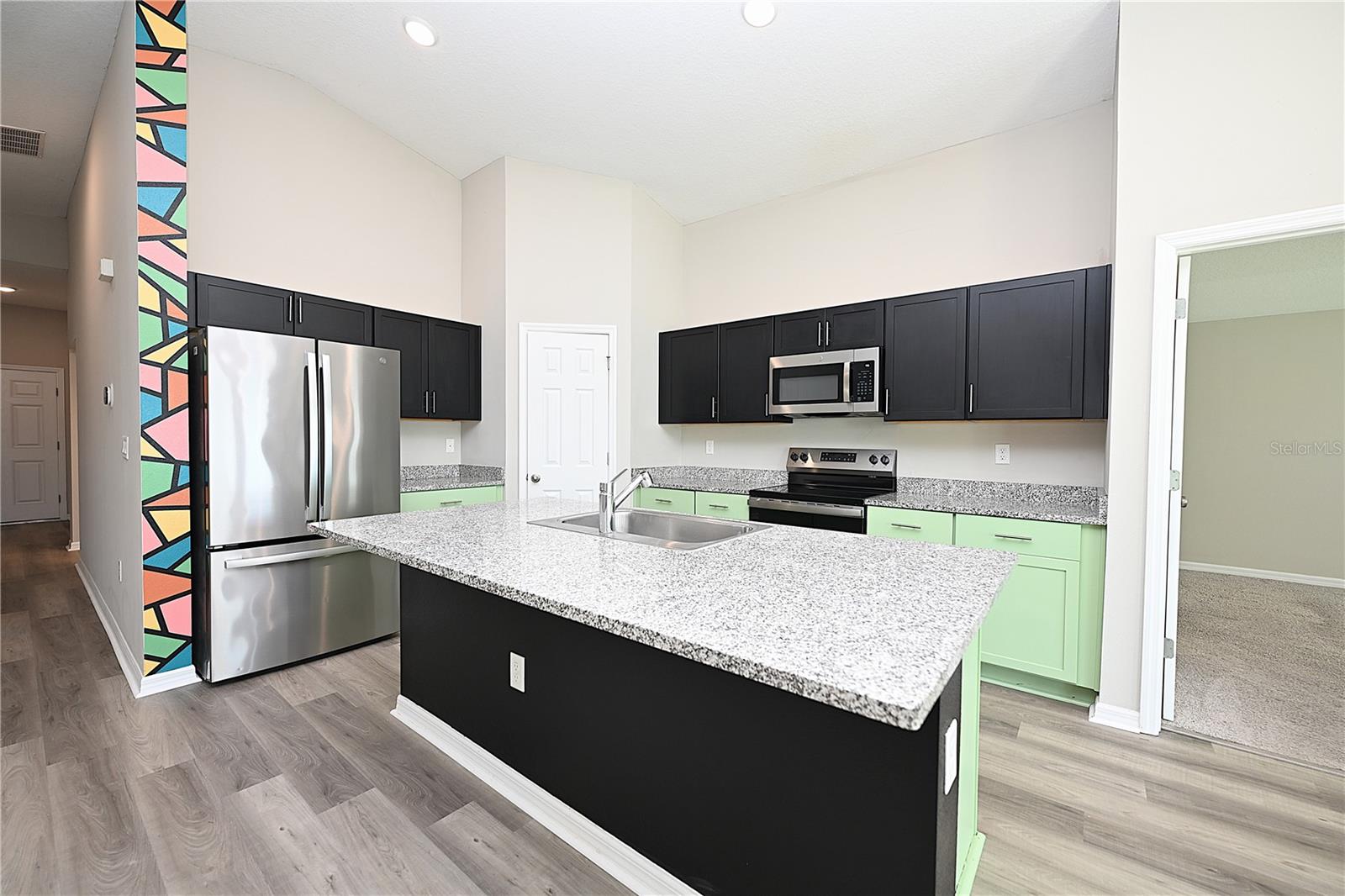 5511 ARLINGTON RIVER DRIVE, Lakeland, FL 33811 5511 ARLINGTON RIVER DRIVE, Lakeland, FL 33811
