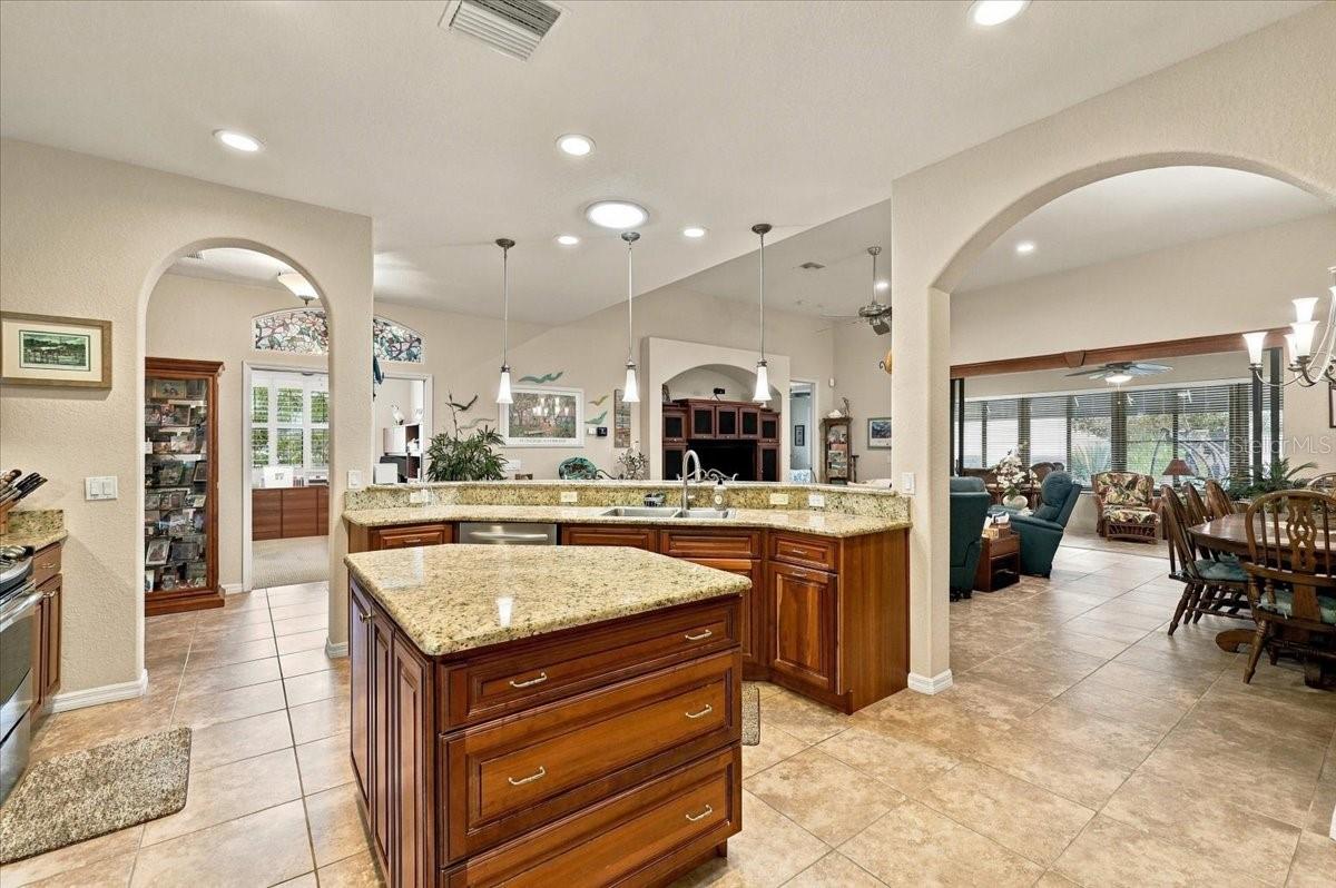 609 SAYGE DRIVE, Polk City, FL 33868