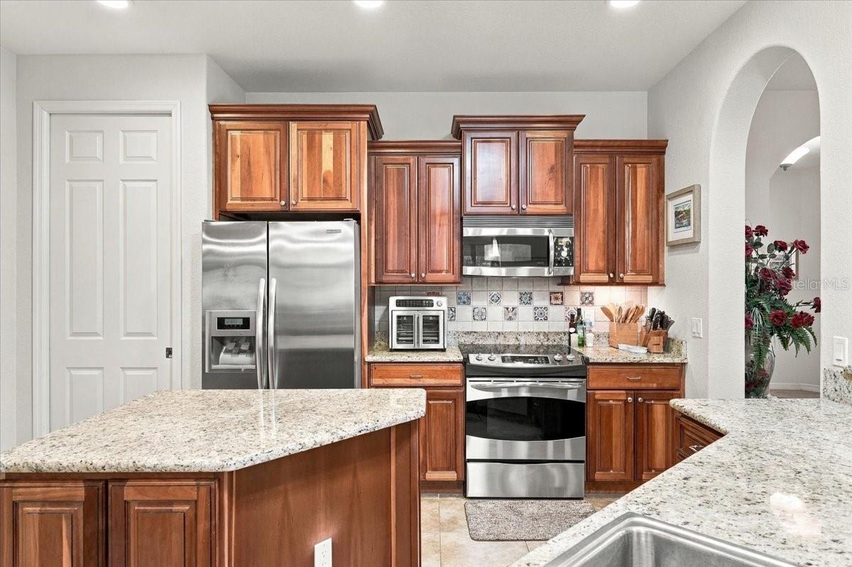609 SAYGE DRIVE, Polk City, FL 33868