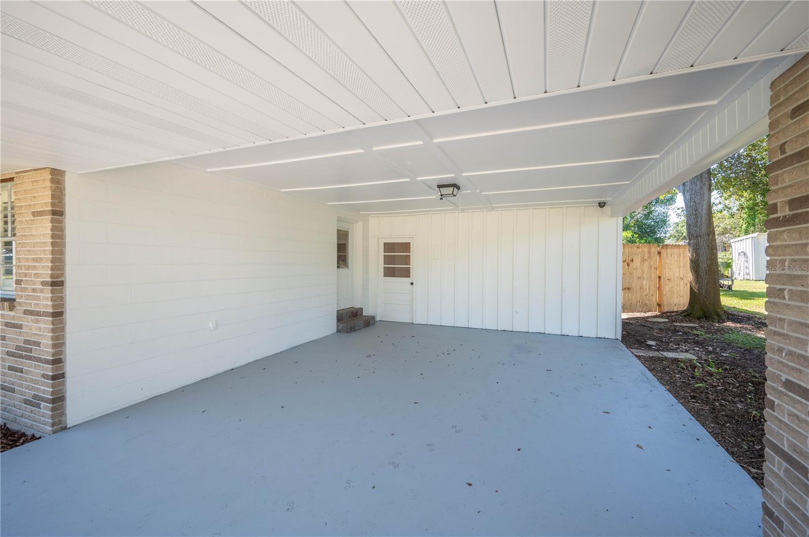 1323 ALYCE STREET, Lakeland, FL 33801