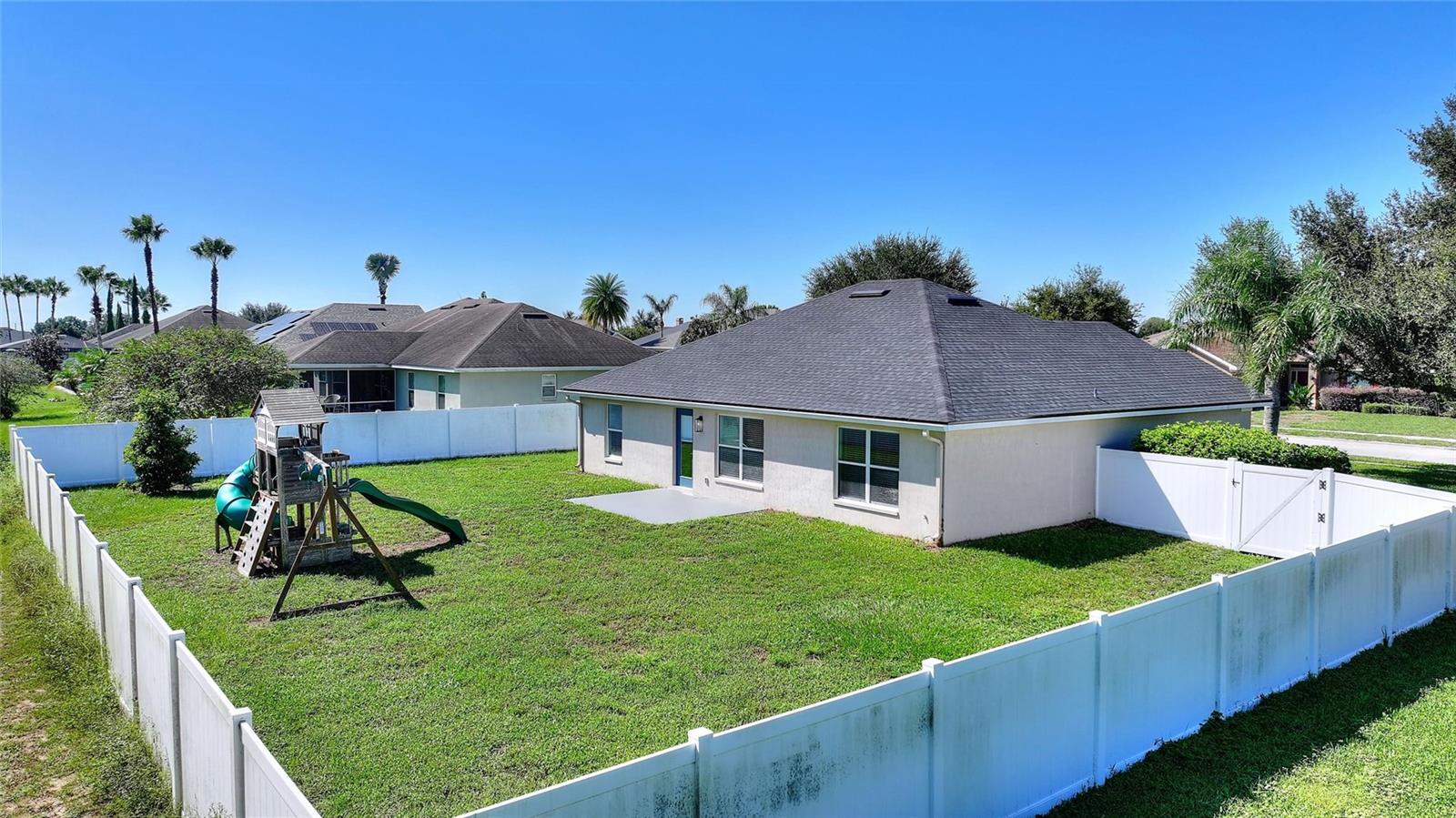 221 MANDOLIN DRIVE, Winter Haven, FL 33884