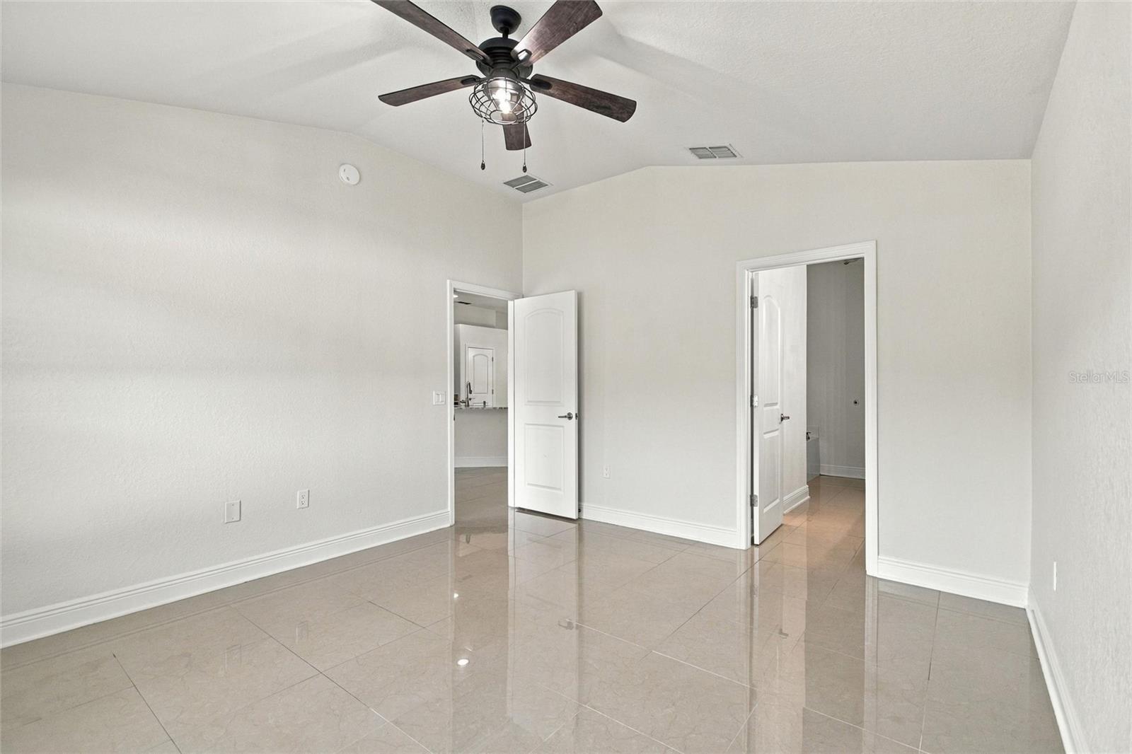 221 MANDOLIN DRIVE, Winter Haven, FL 33884