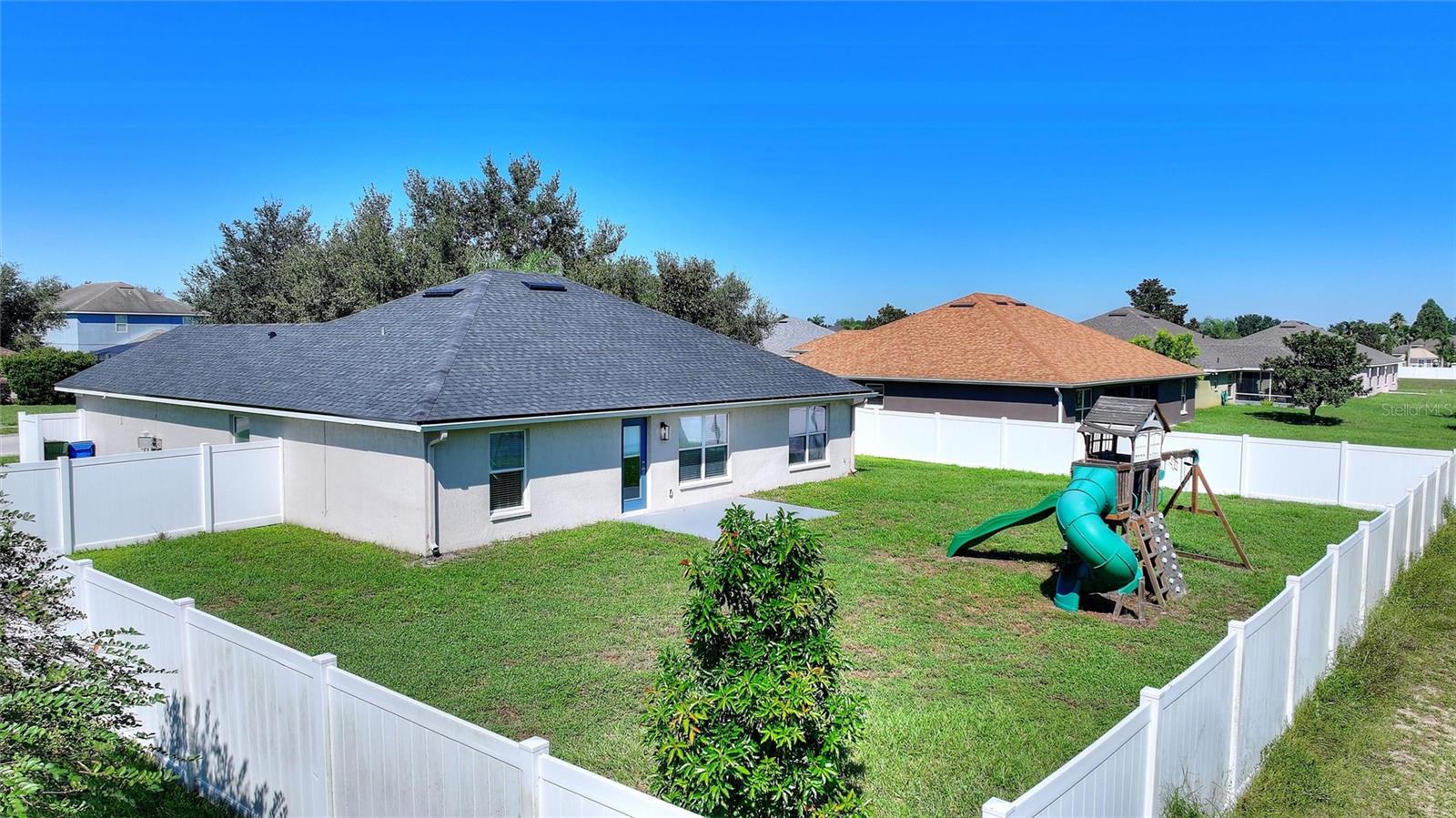 221 MANDOLIN DRIVE, Winter Haven, FL 33884
