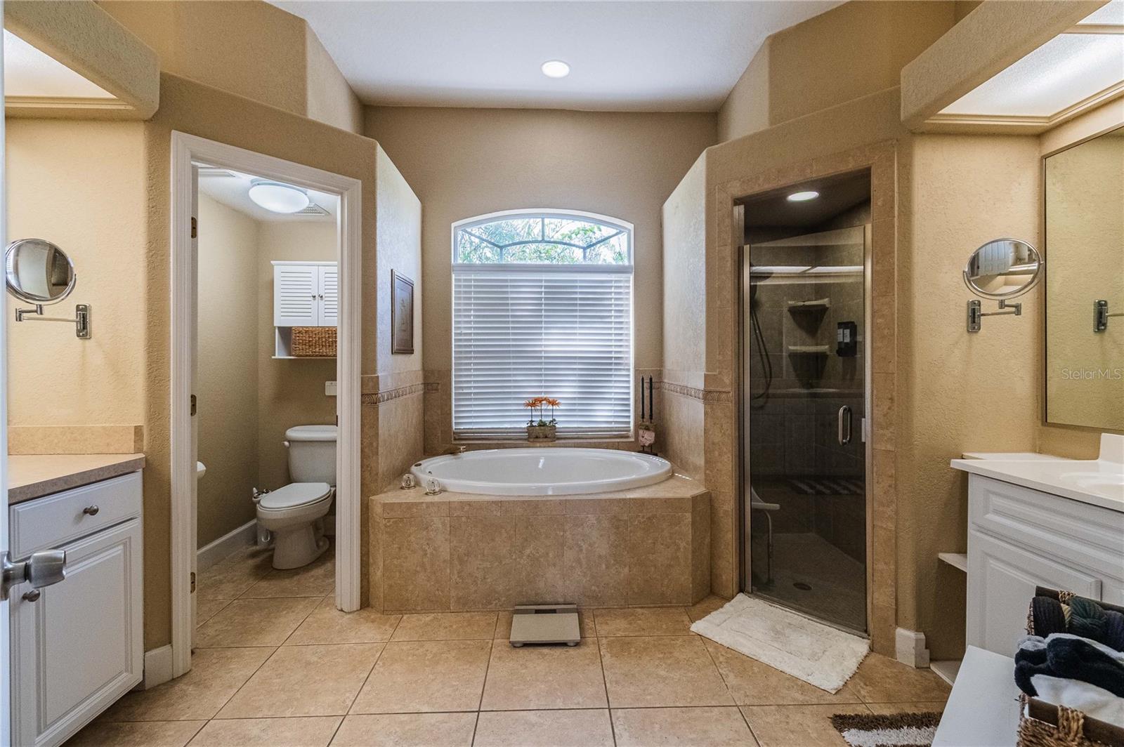 6714 HARTSWORTH DRIVE, Lakeland, FL 33813